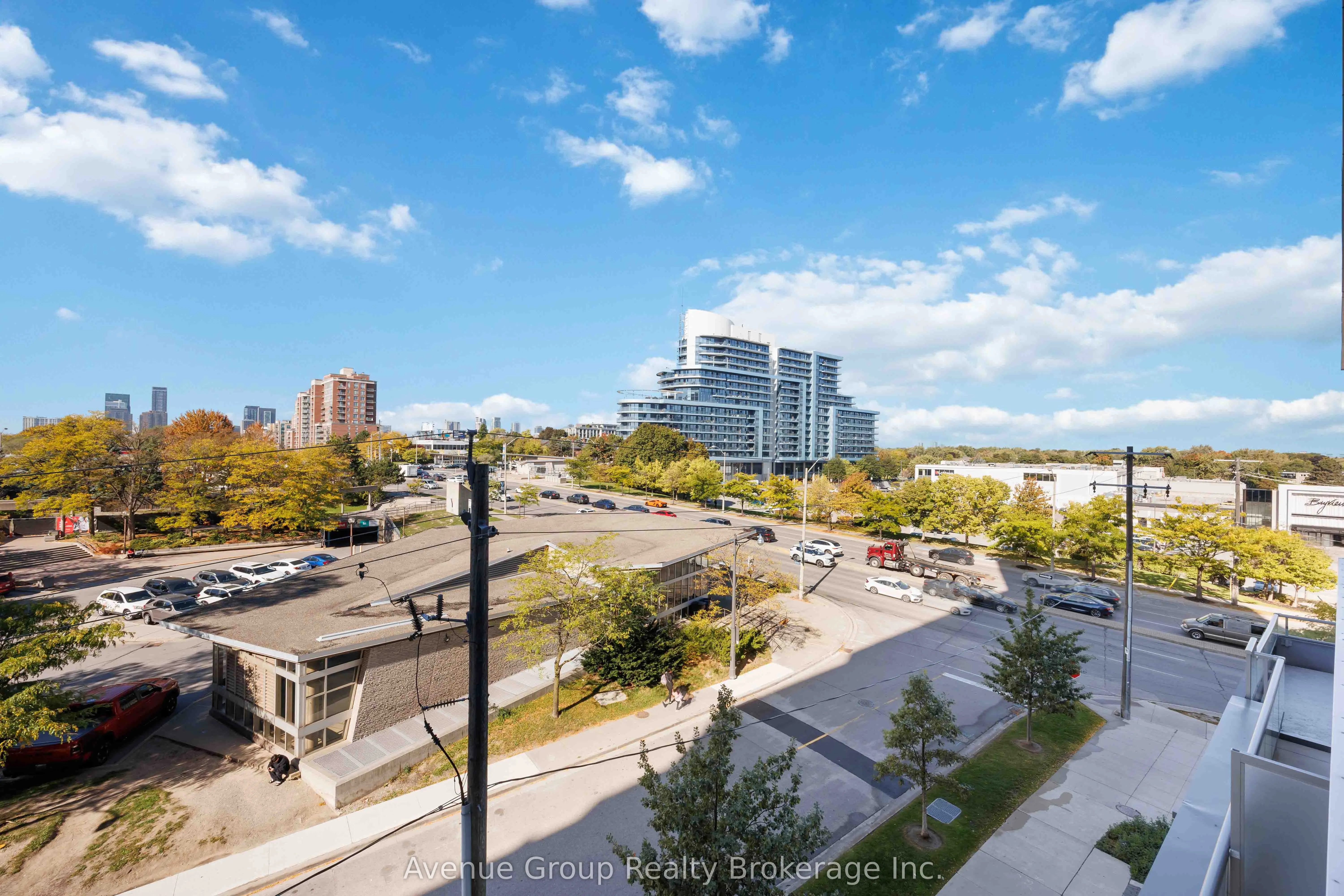 7 Kenaston Gardens, #316