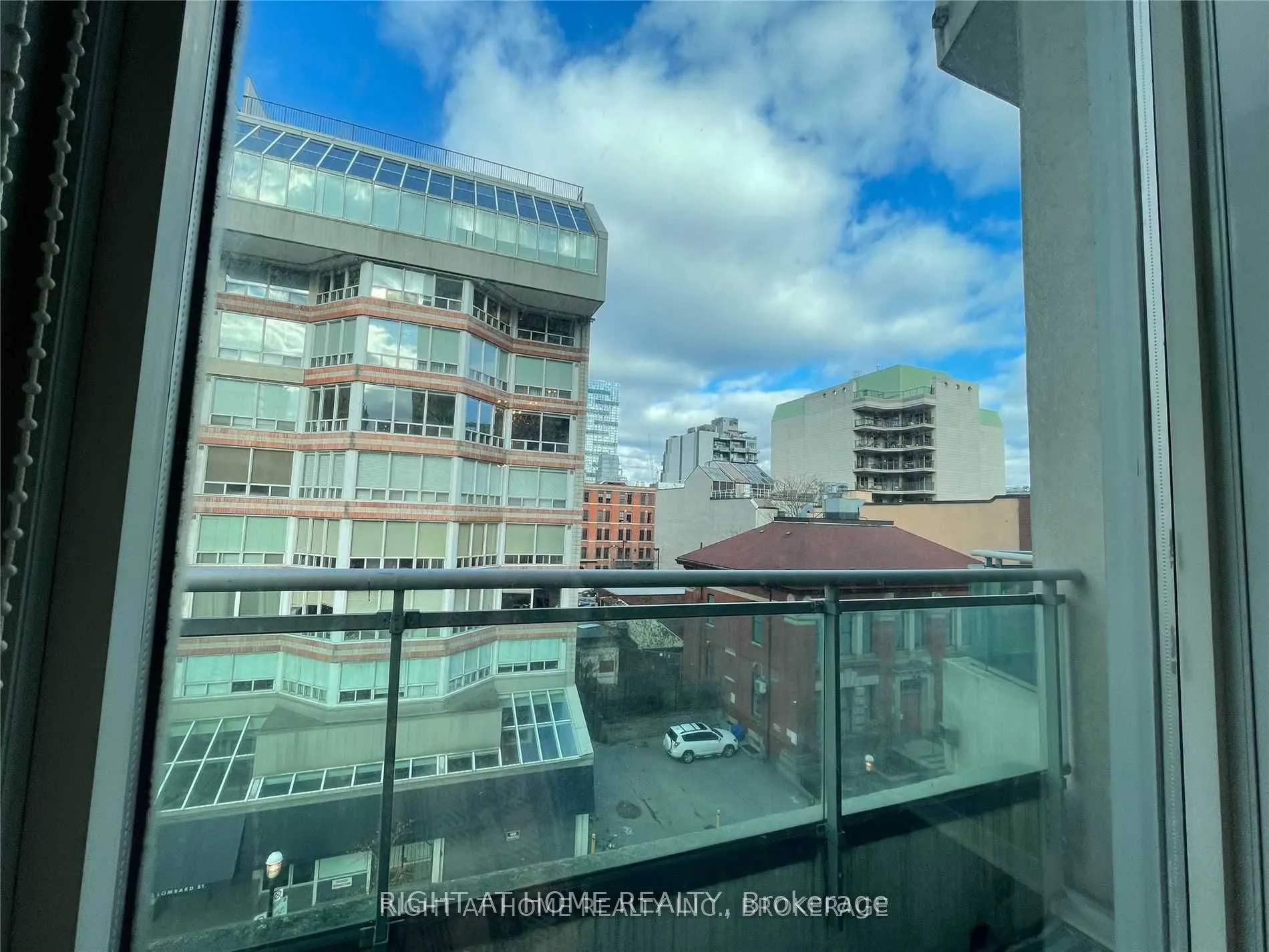 77 Lombard Street, #501