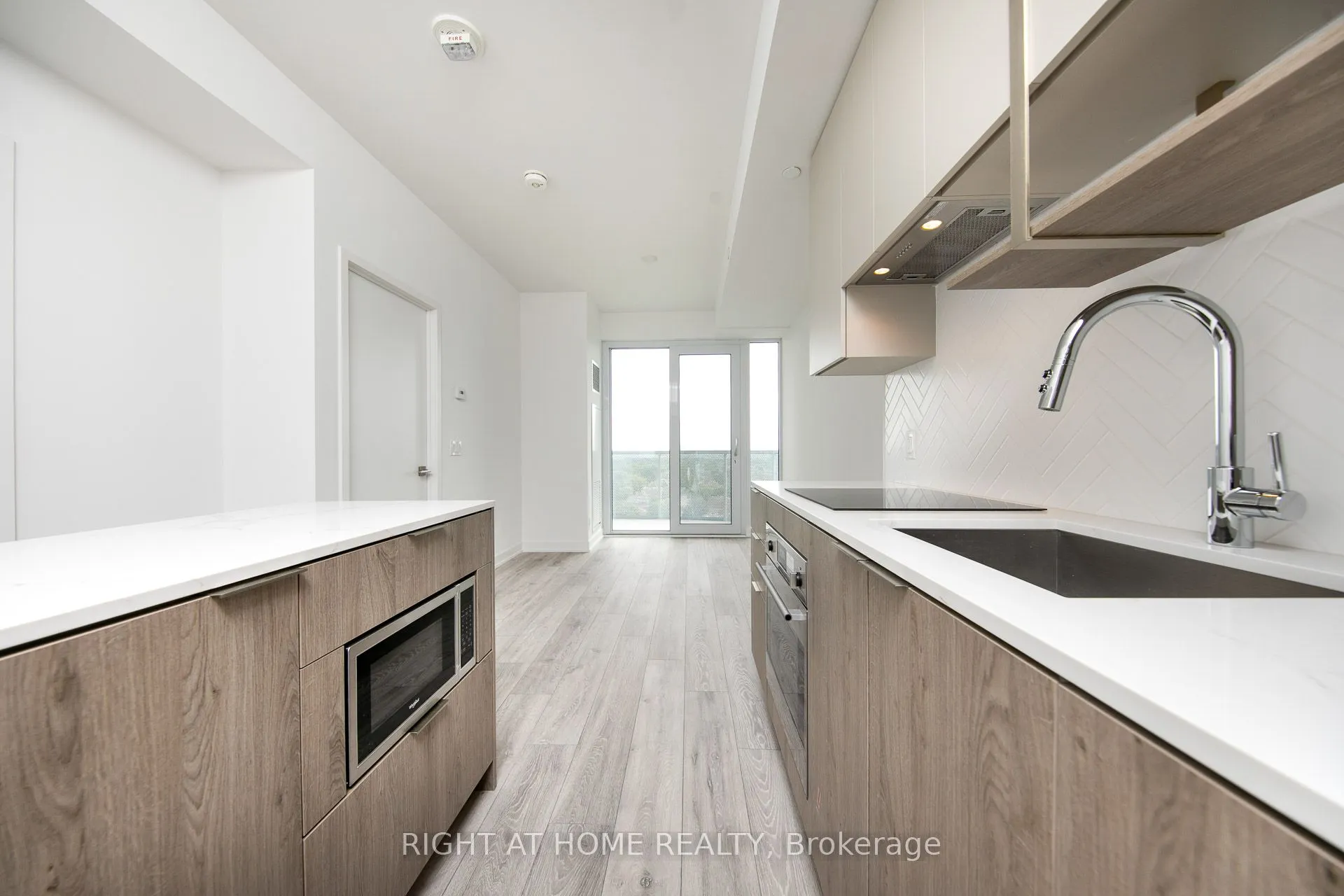 15 HOLMES Avenue, #1409