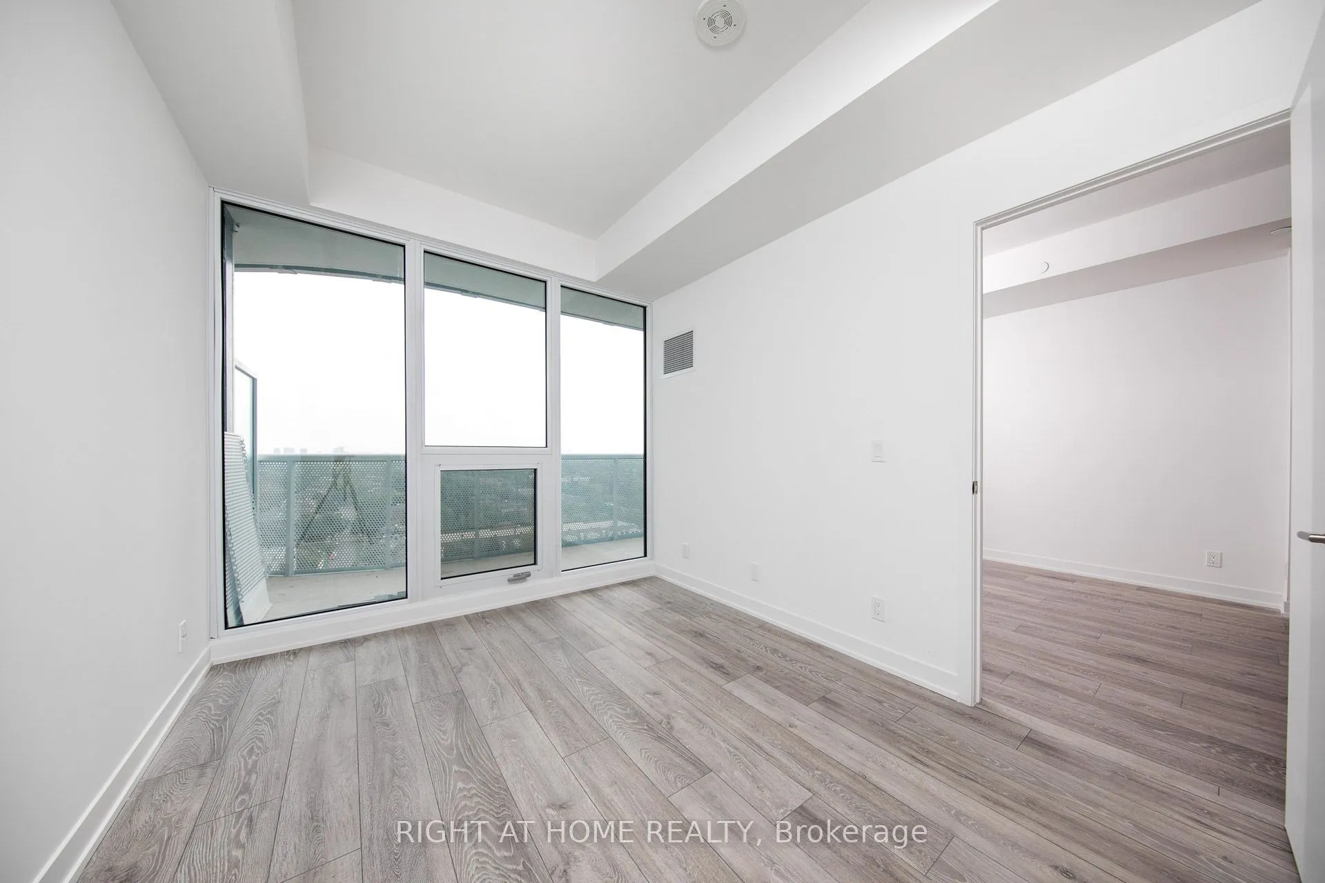 15 HOLMES Avenue, #1409
