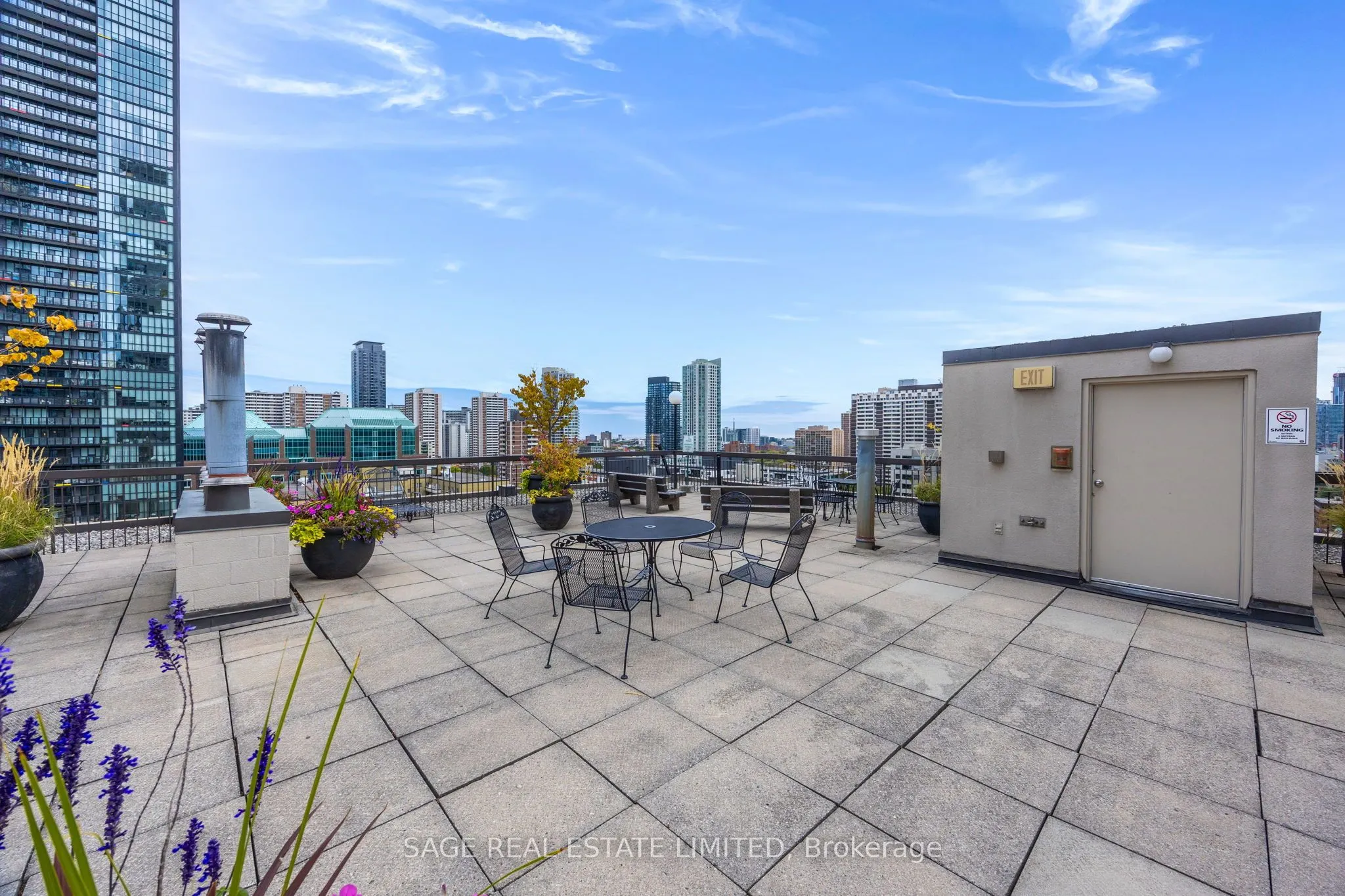 71 Charles Street E, #1202