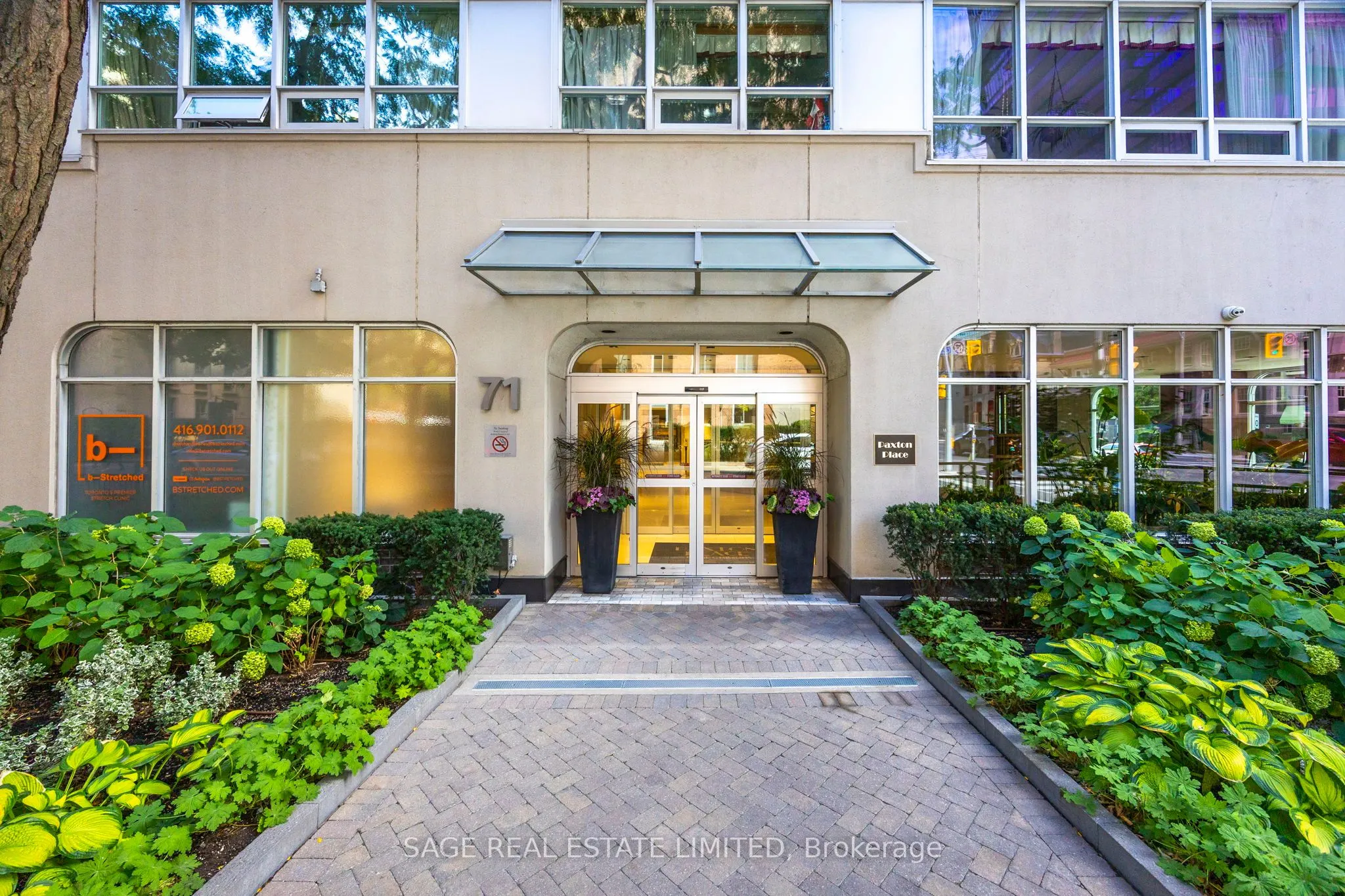 71 Charles Street E, #1202