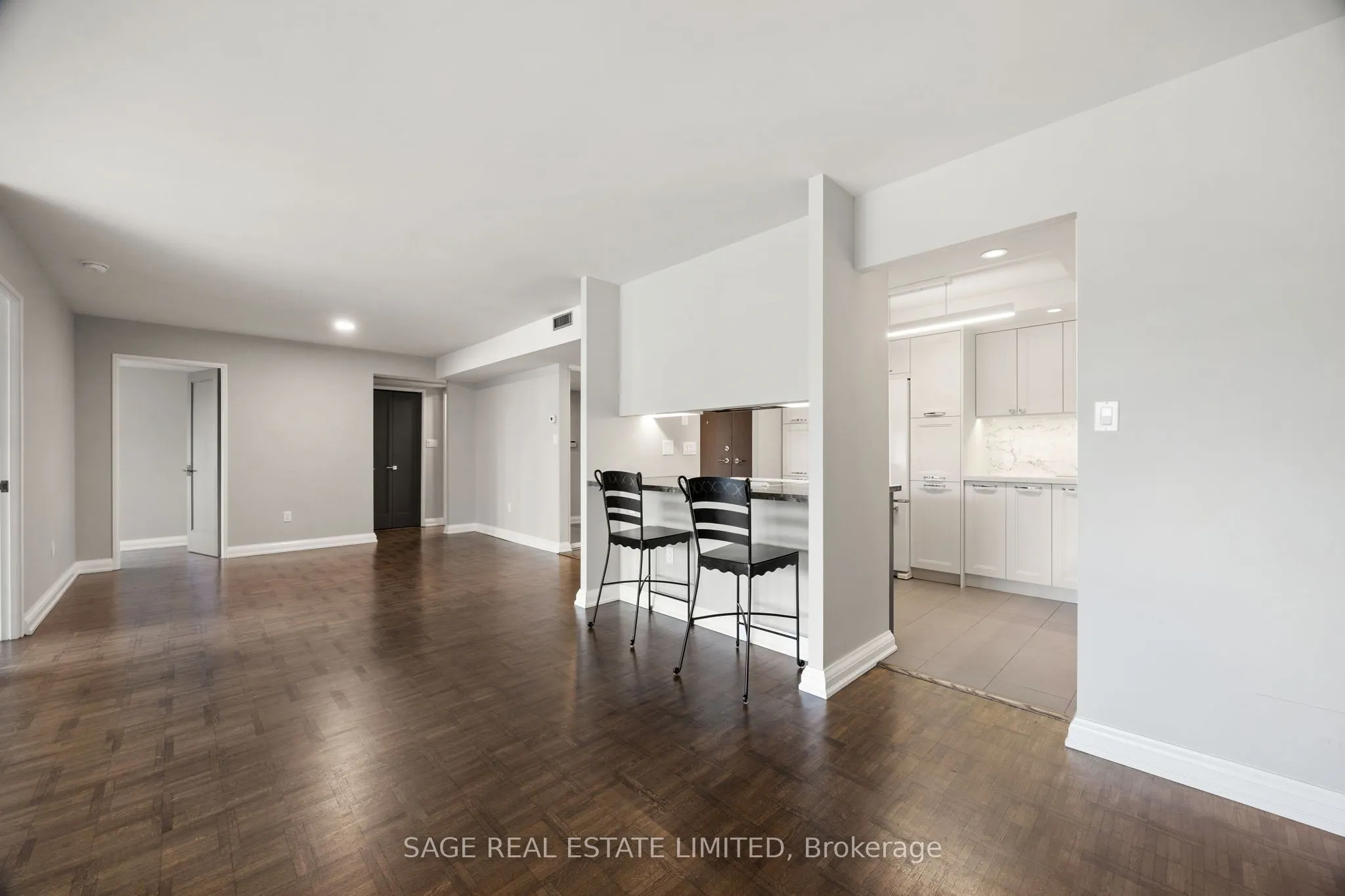71 Charles Street E, #1202