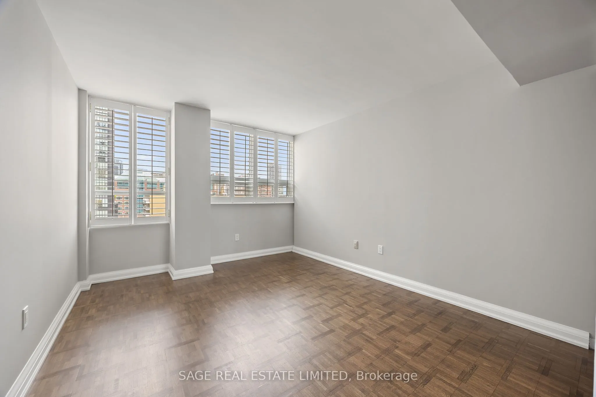 71 Charles Street E, #1202