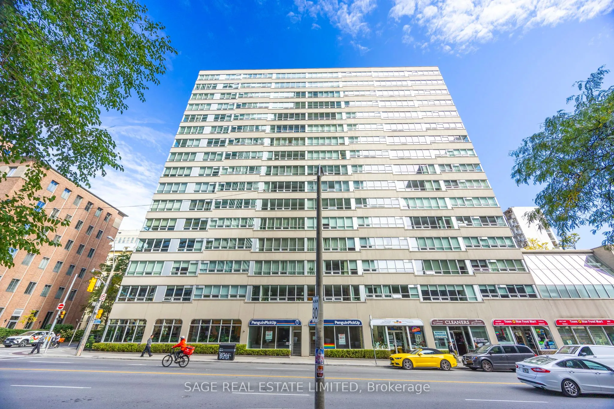 71 Charles Street E, #1202