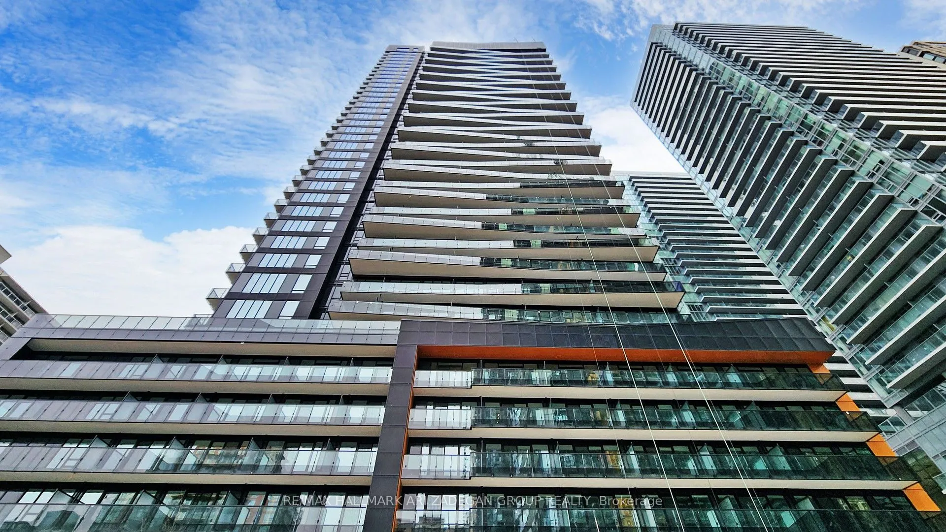 127 Broadway Avenue, #LPH02