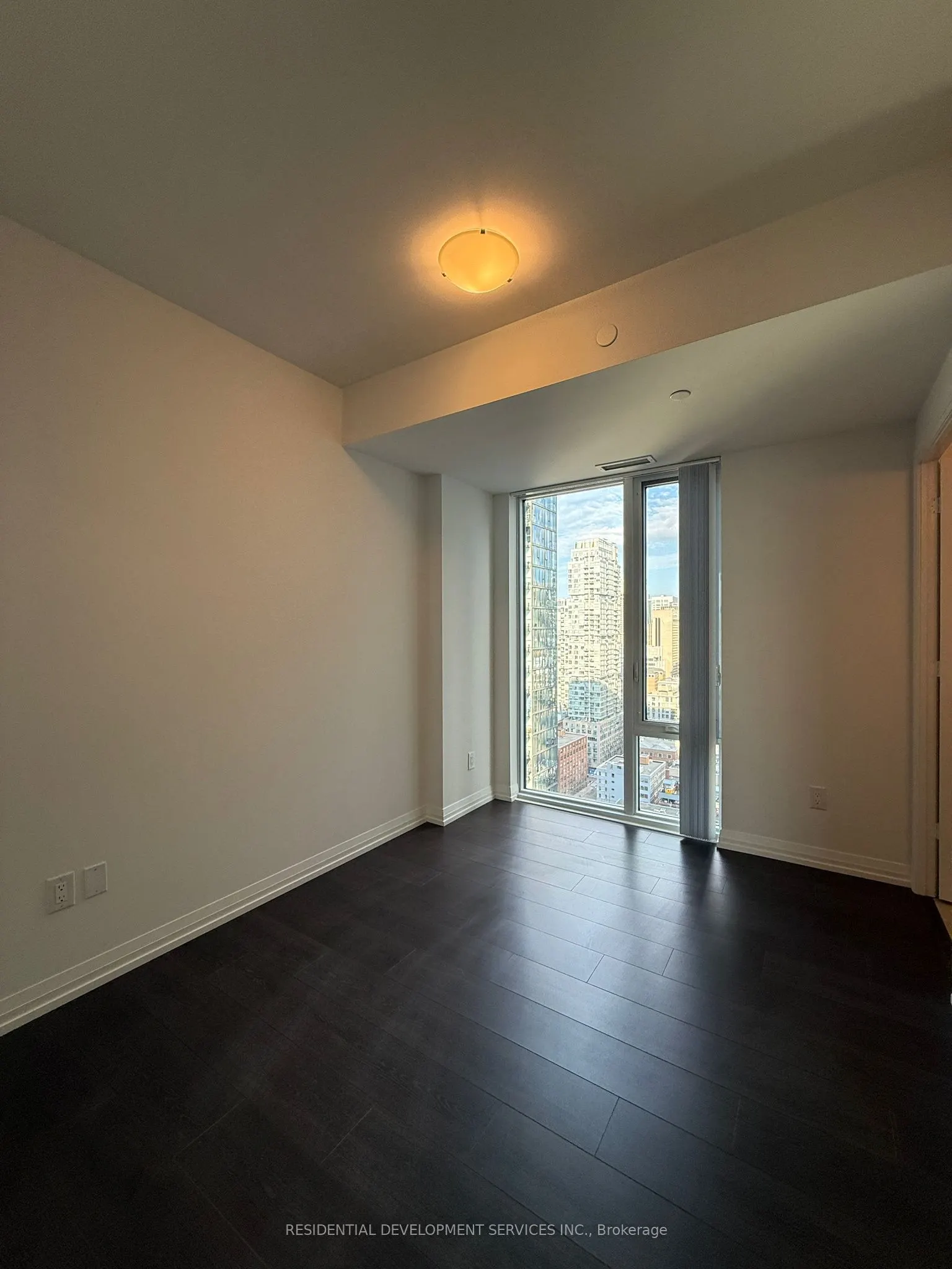 28 Widmer Street, #2928