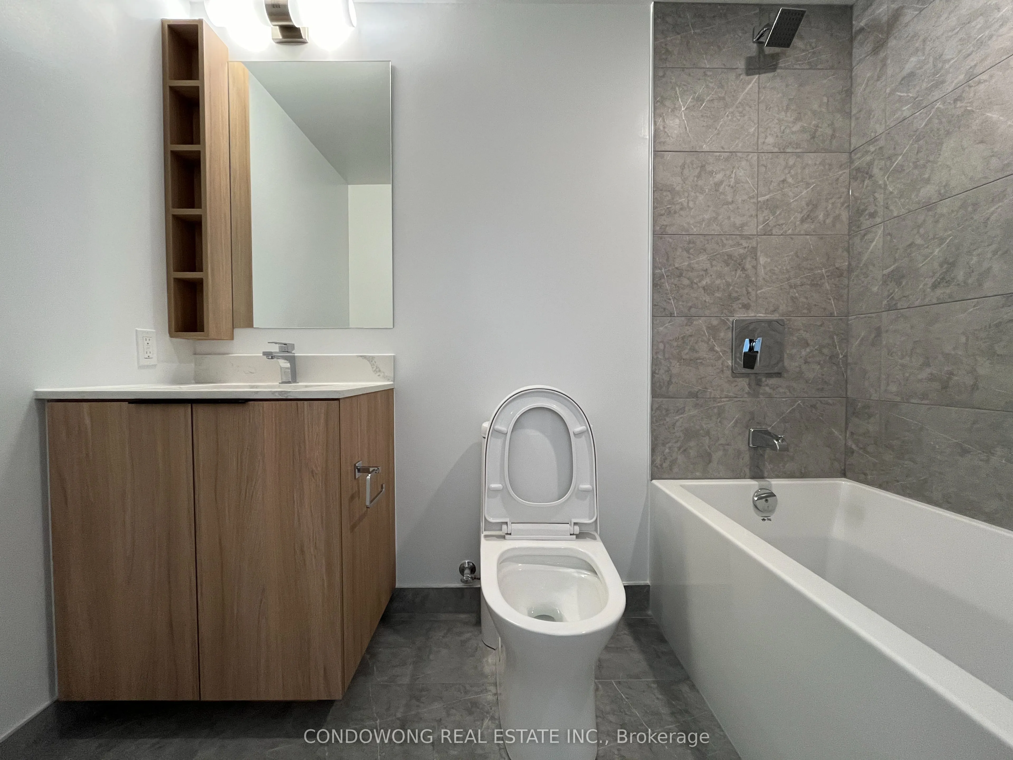 82 Dalhousie Street, #4206