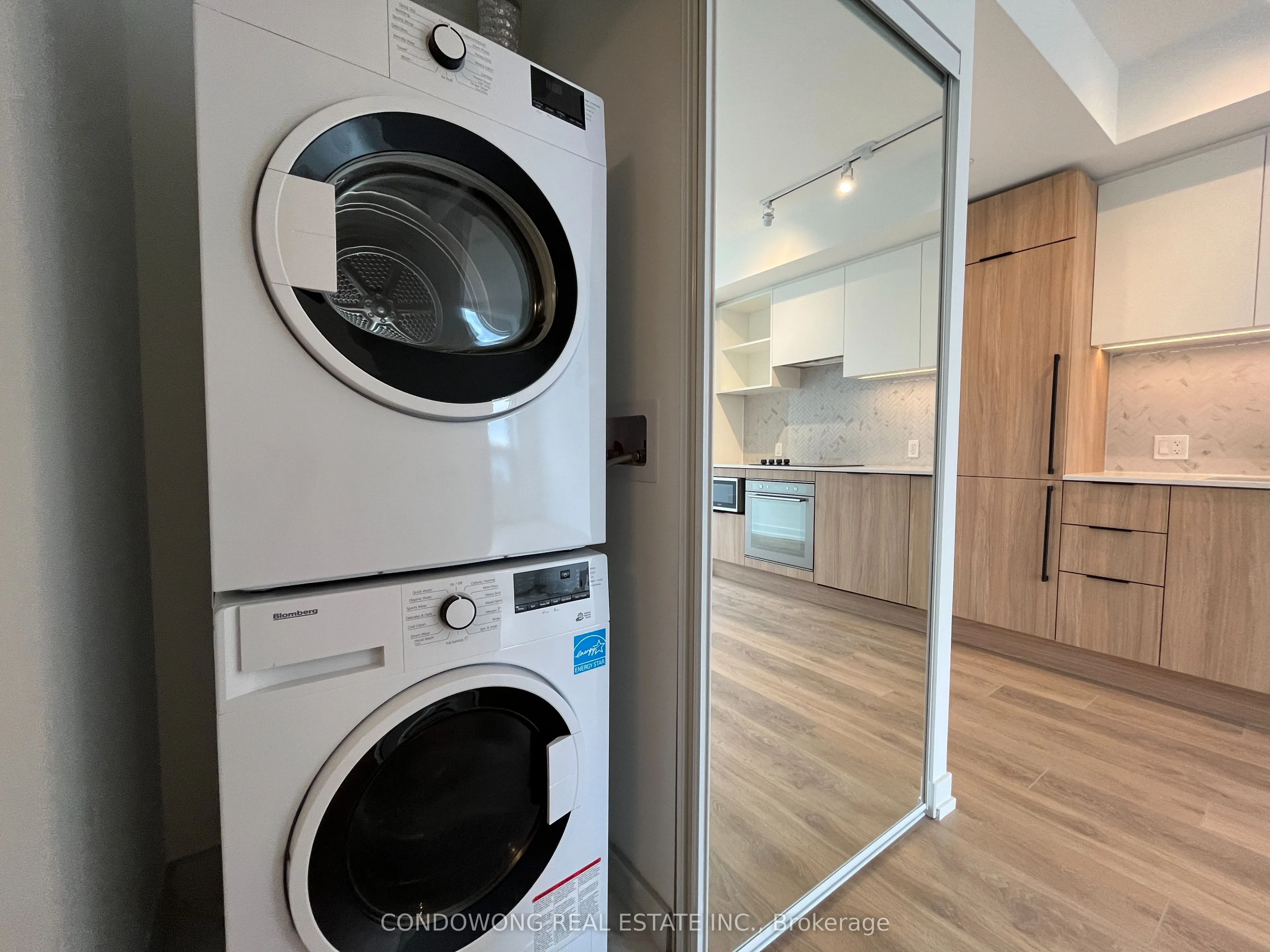 82 Dalhousie Street, #4206