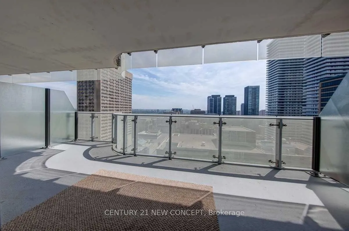 1 Bloor Street E, #2402