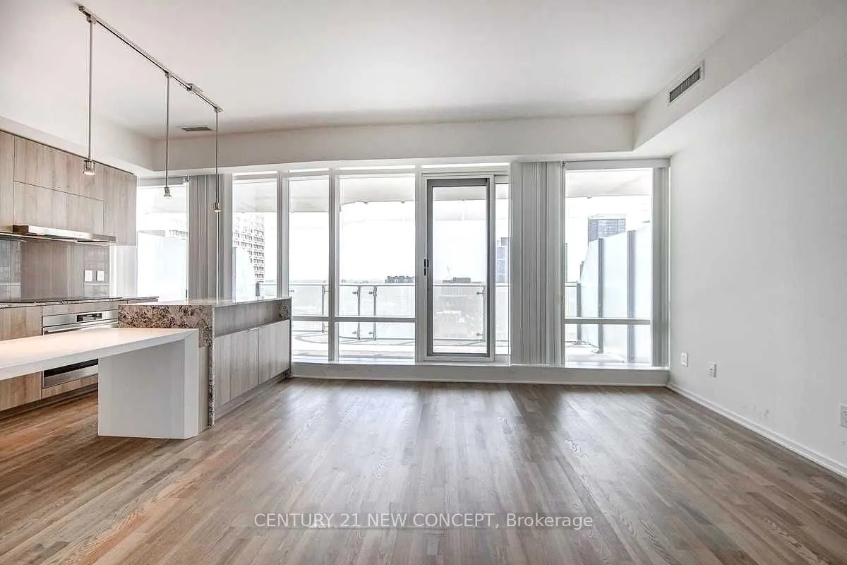 1 Bloor Street E, #2402