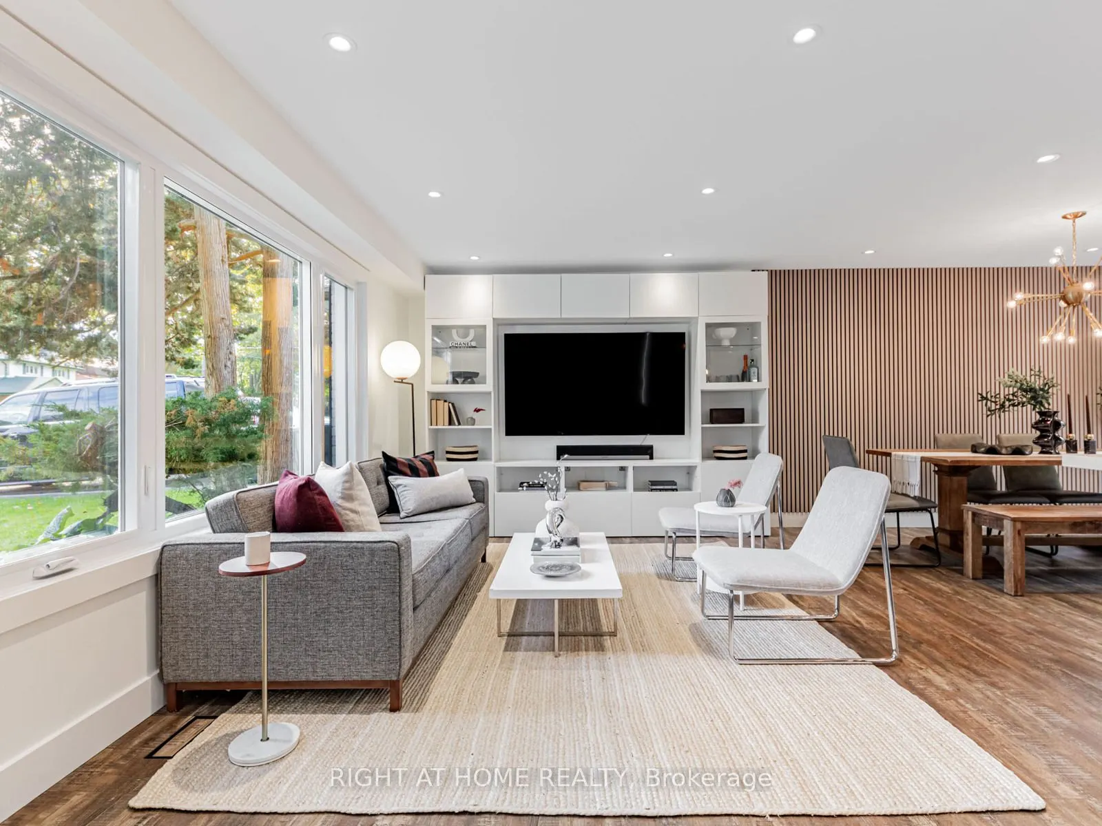 43 Kingland Crescent