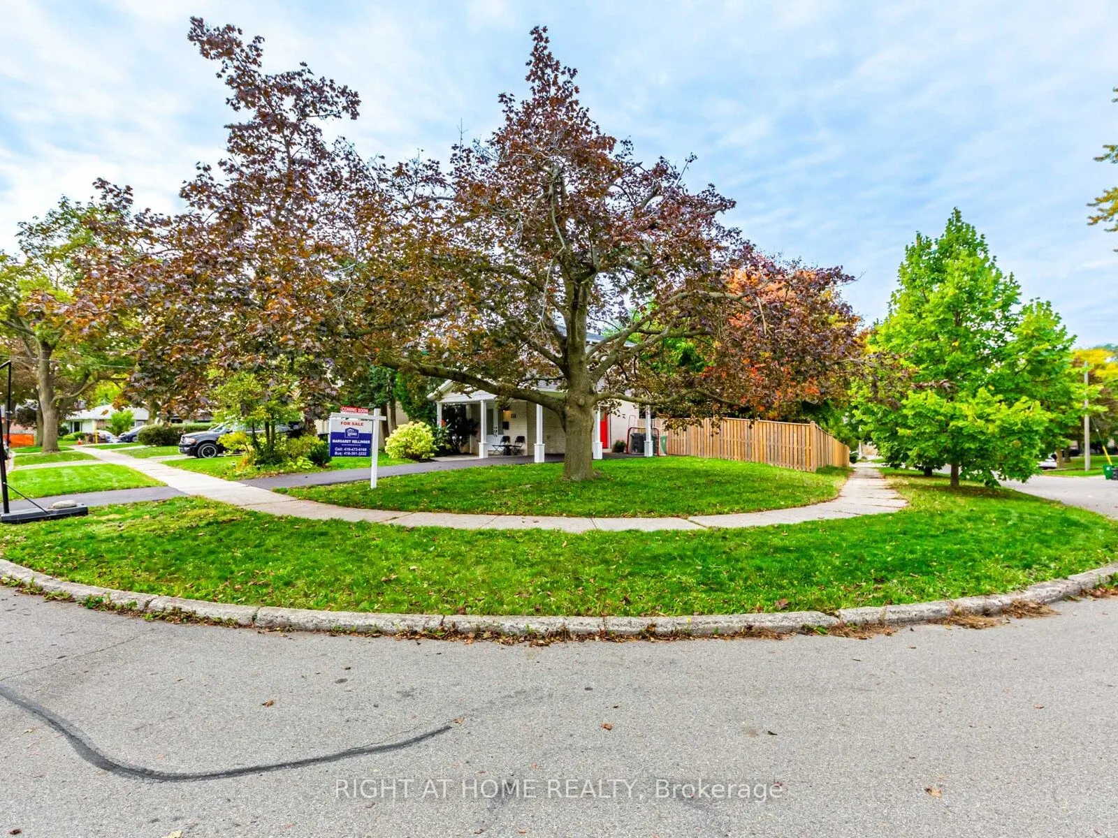 43 Kingland Crescent