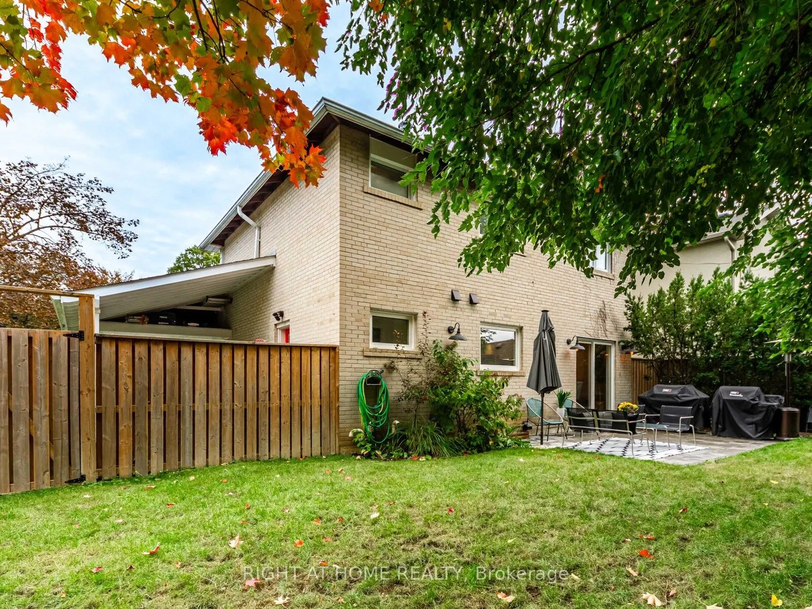 43 Kingland Crescent