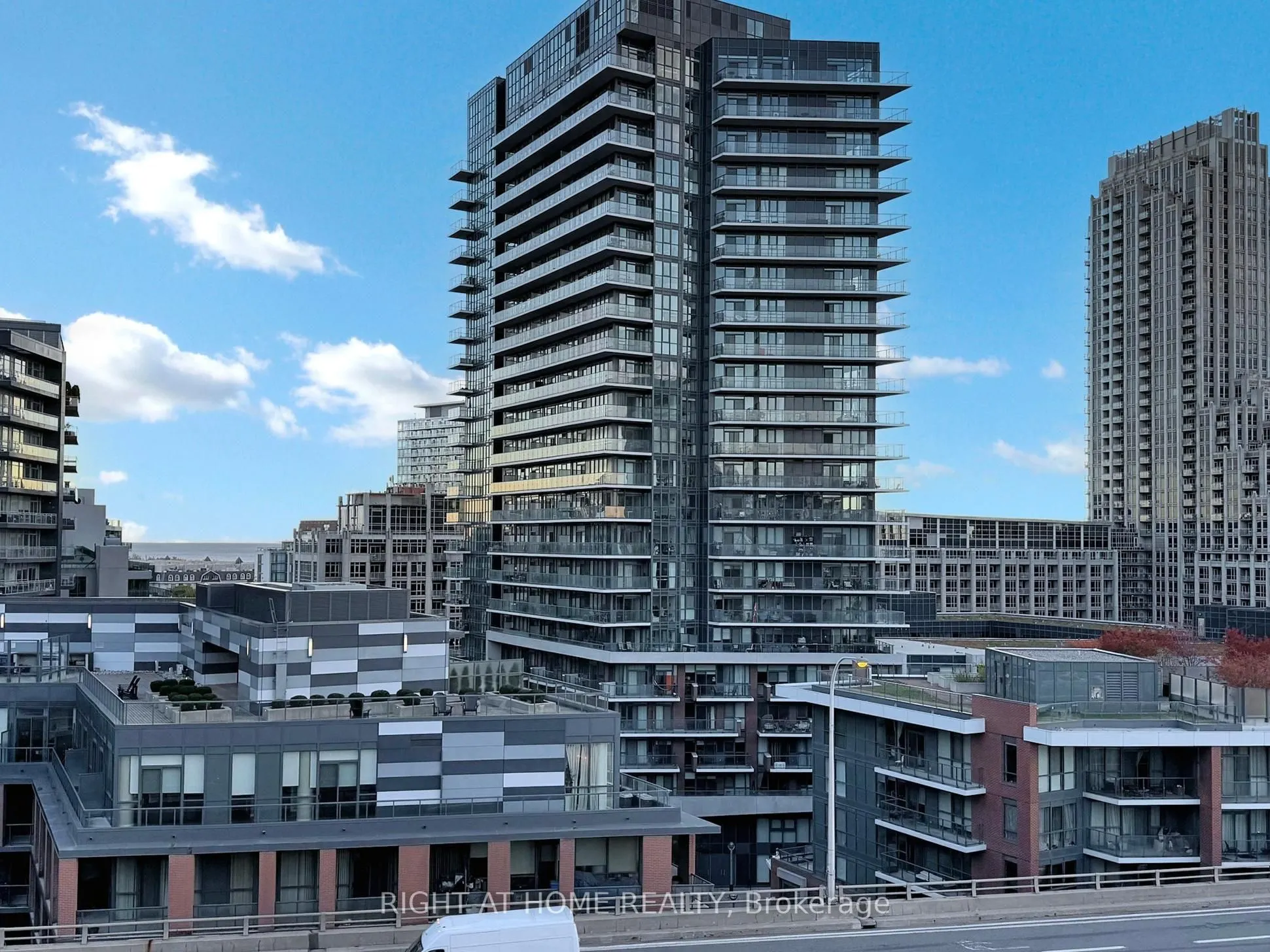 169 Fort York Boulevard, #920