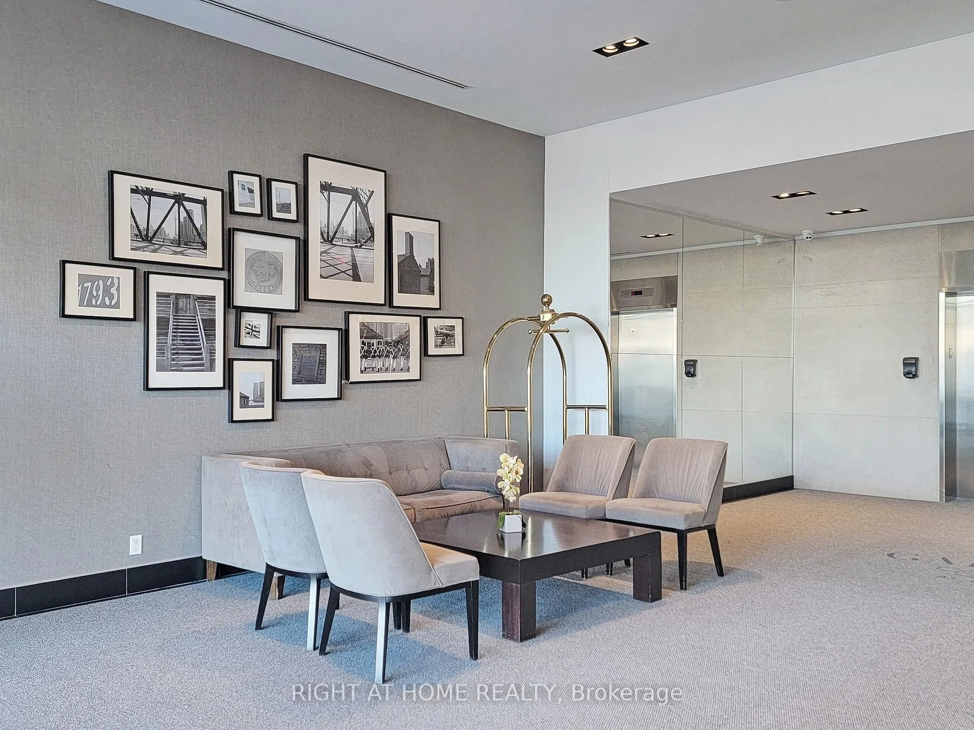 169 Fort York Boulevard, #920