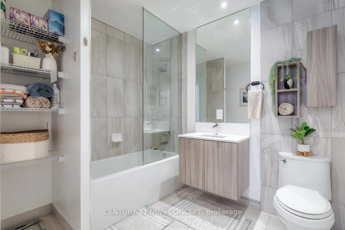 99 Broadway Avenue, #210