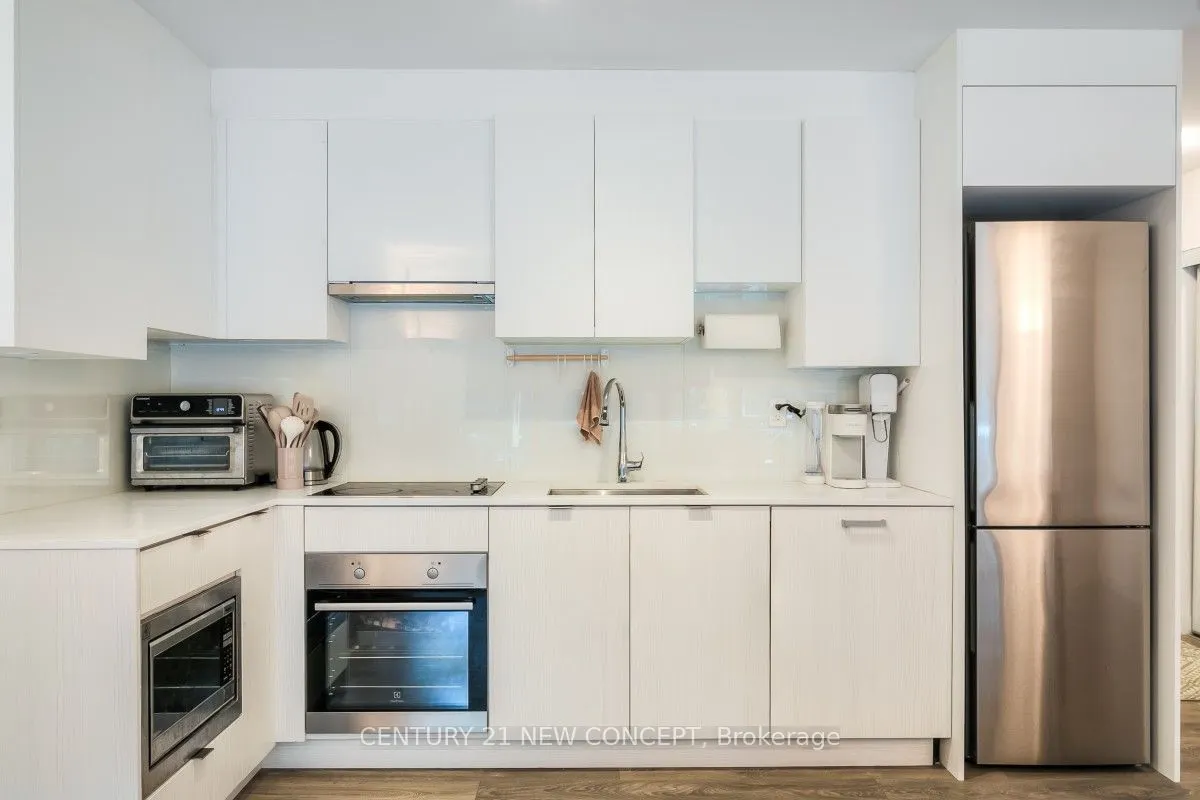 99 Broadway Avenue, #210