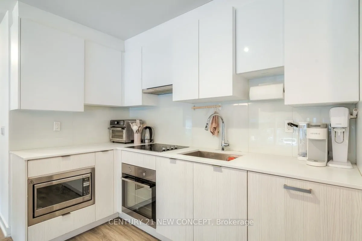 99 Broadway Avenue, #210