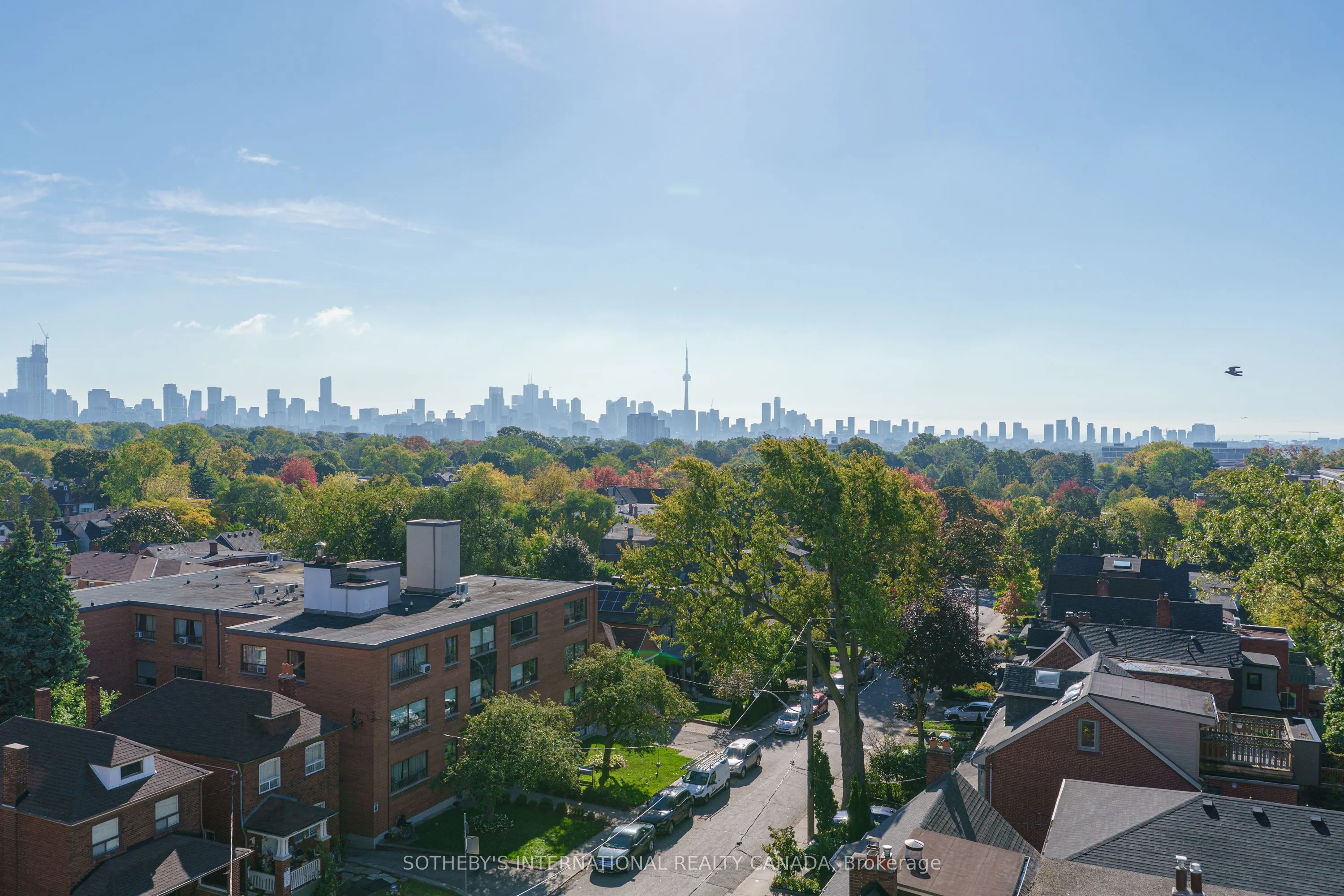 835 St. Clair Avenue W, #707