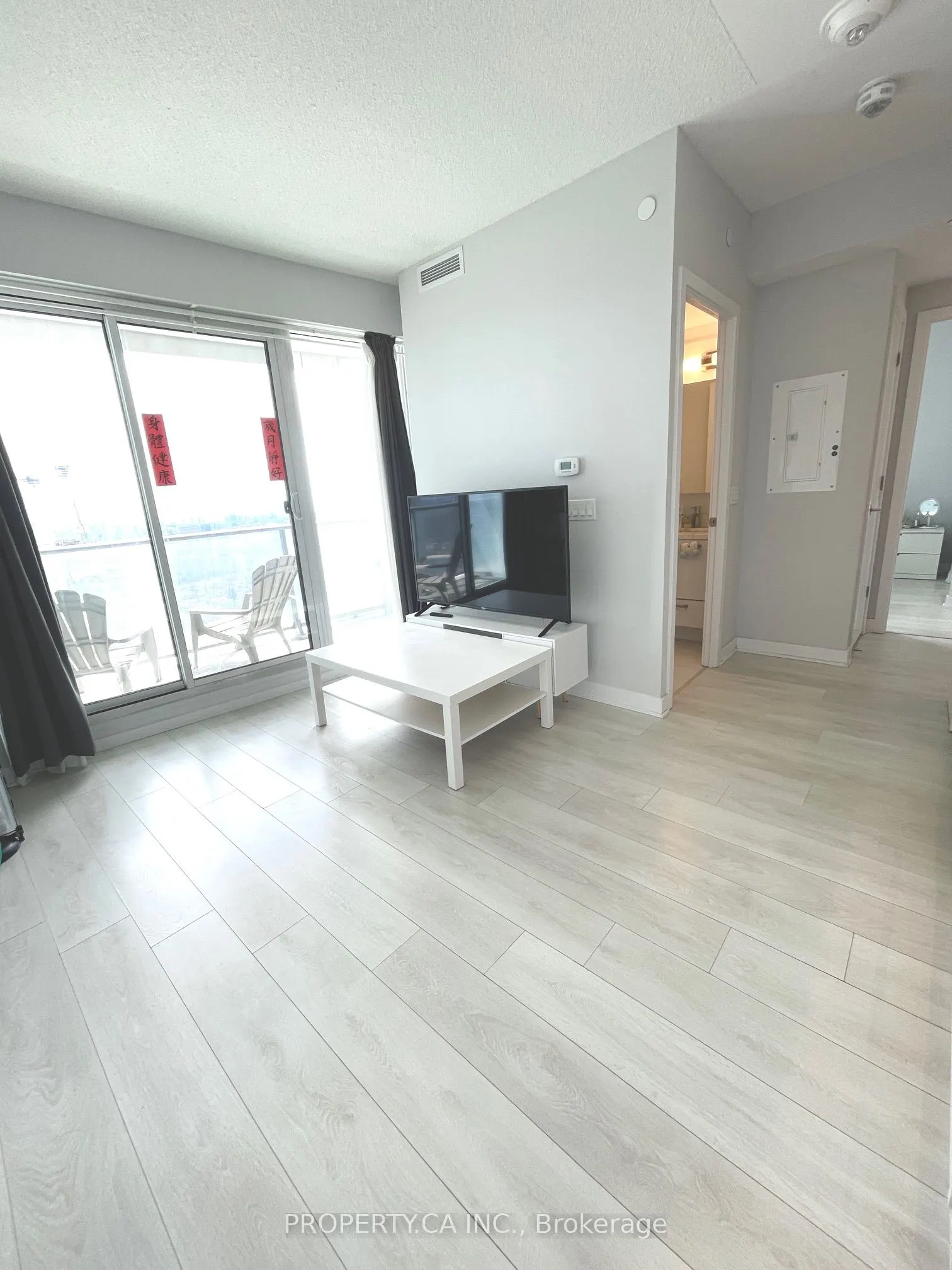 2221 Yonge Street, #4207