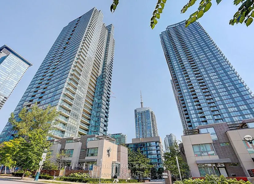 15 Fort York Boulevard, #2102