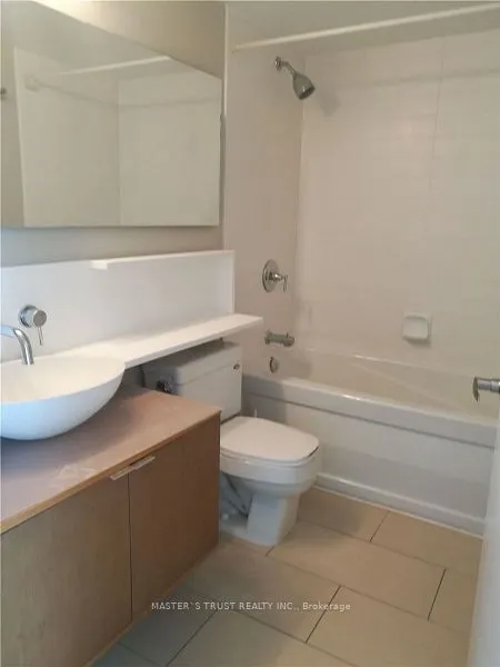 15 Fort York Boulevard, #2102