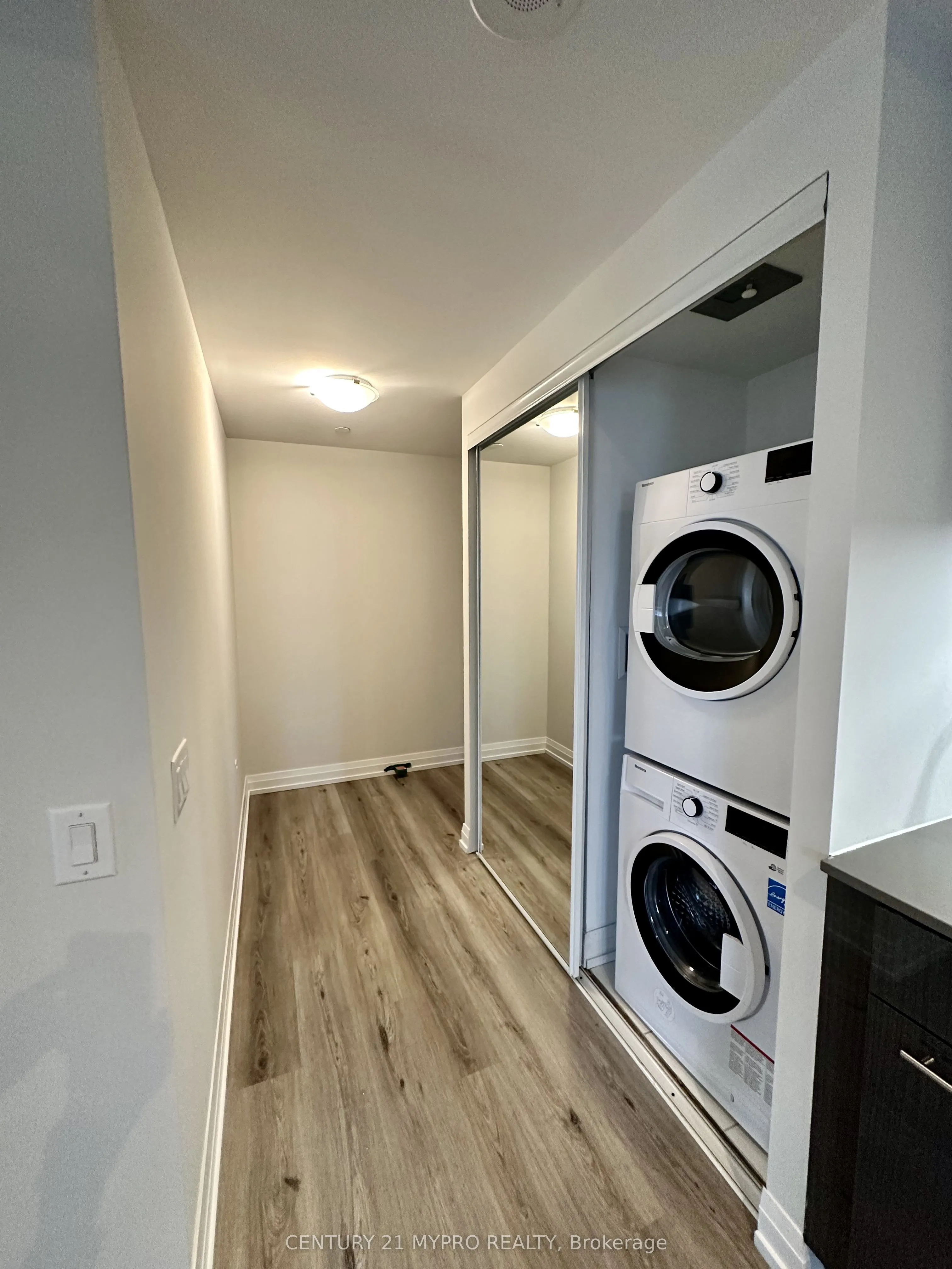251 Jarvis Street, #3203