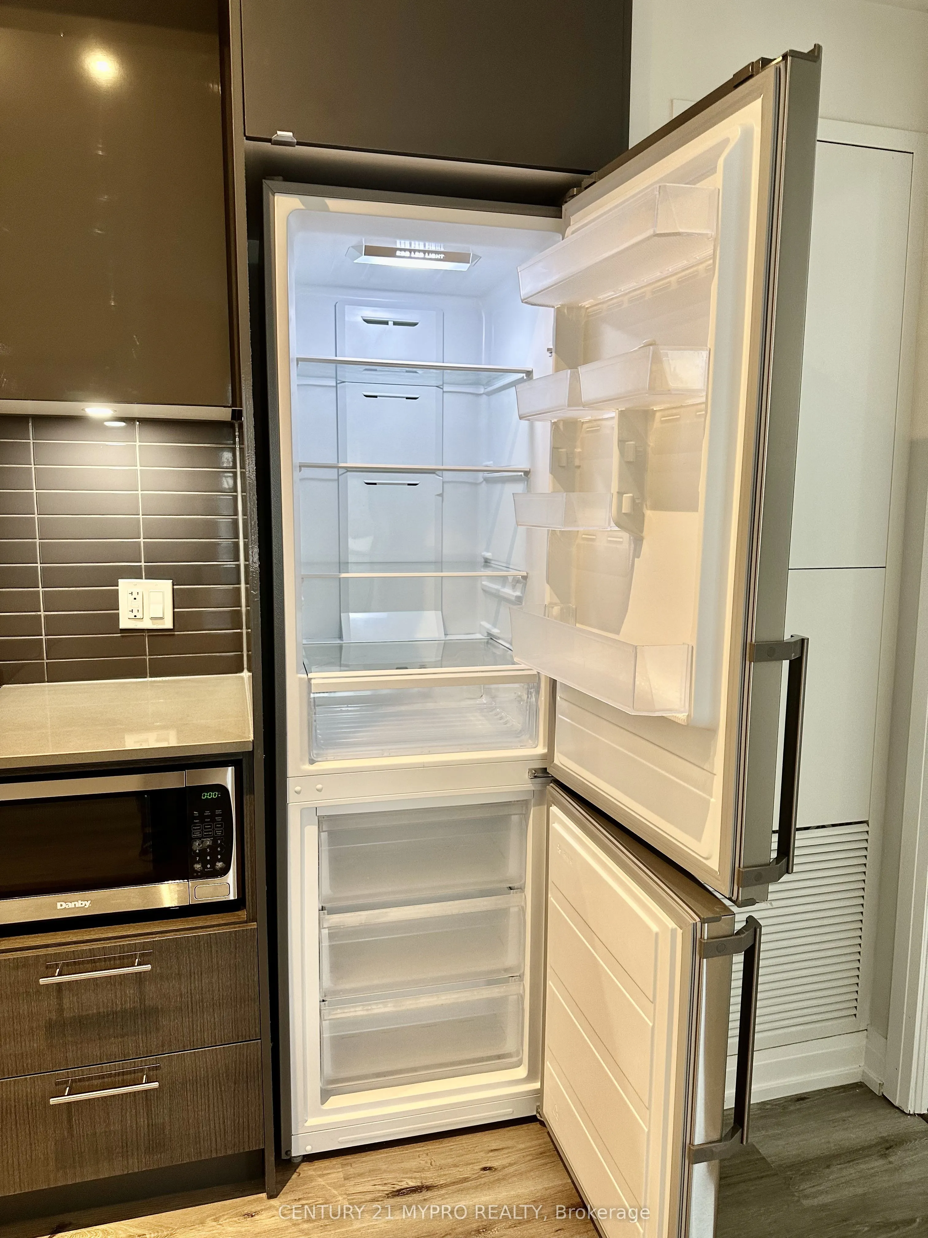 251 Jarvis Street, #3203