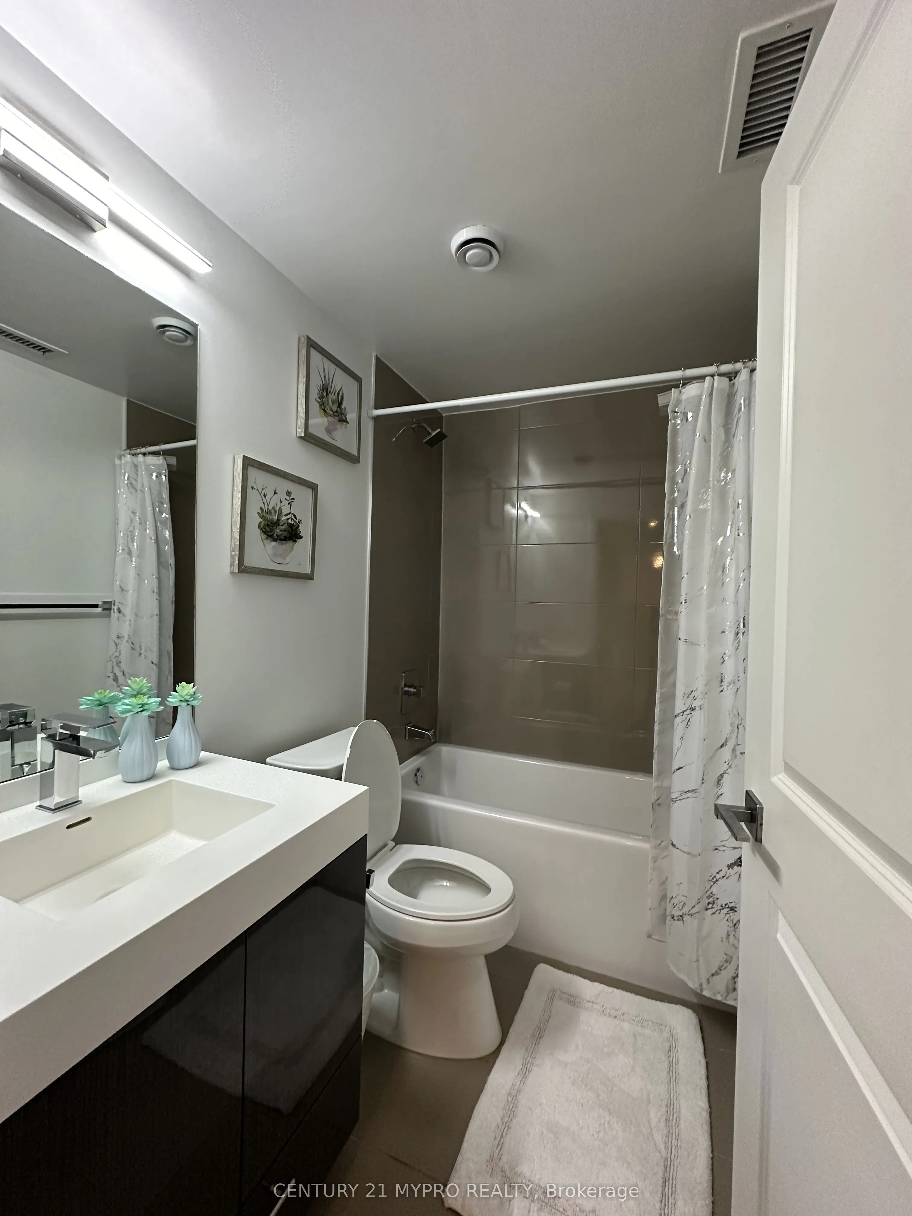 251 Jarvis Street, #3203