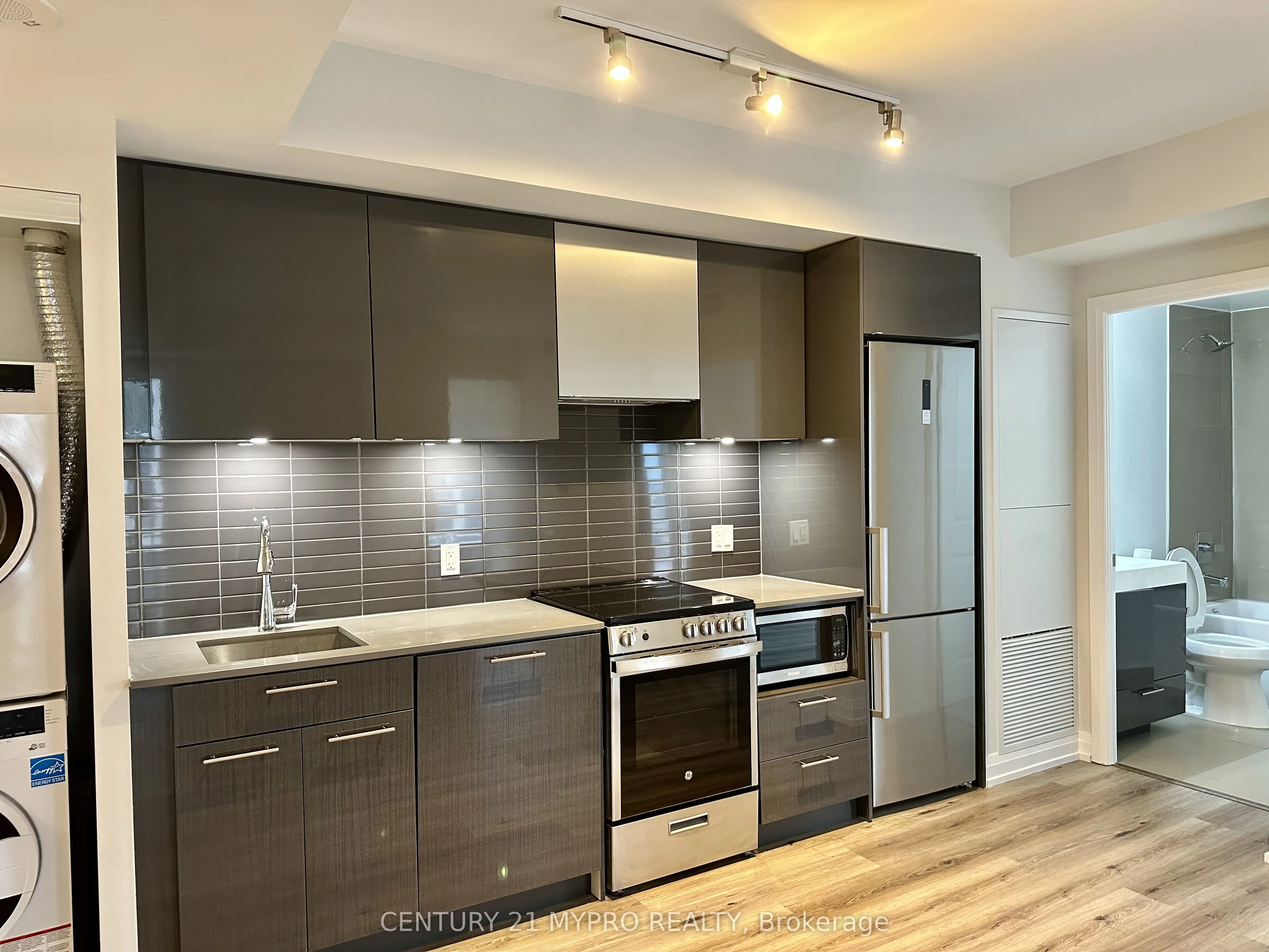 251 Jarvis Street, #3203