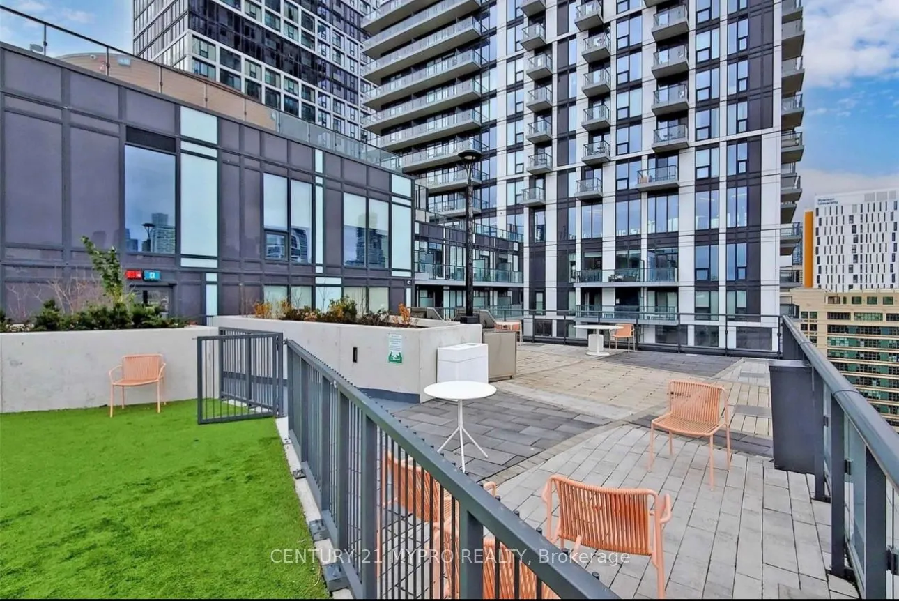 251 Jarvis Street, #3203