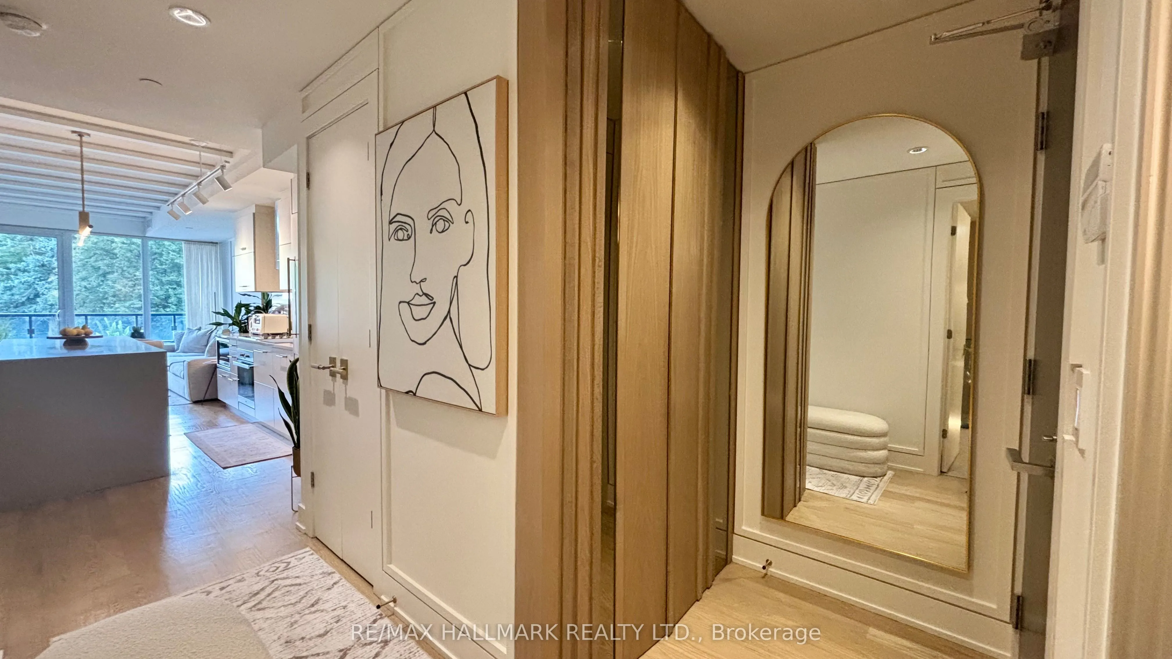 3018 Yonge Street, #205