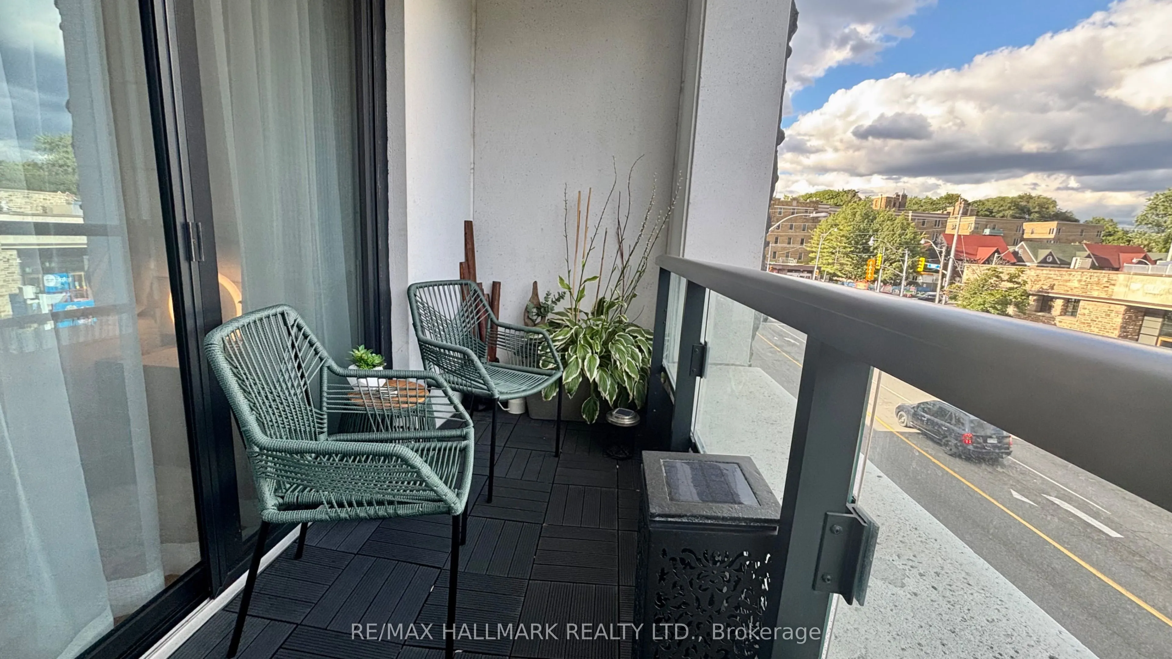 3018 Yonge Street, #205