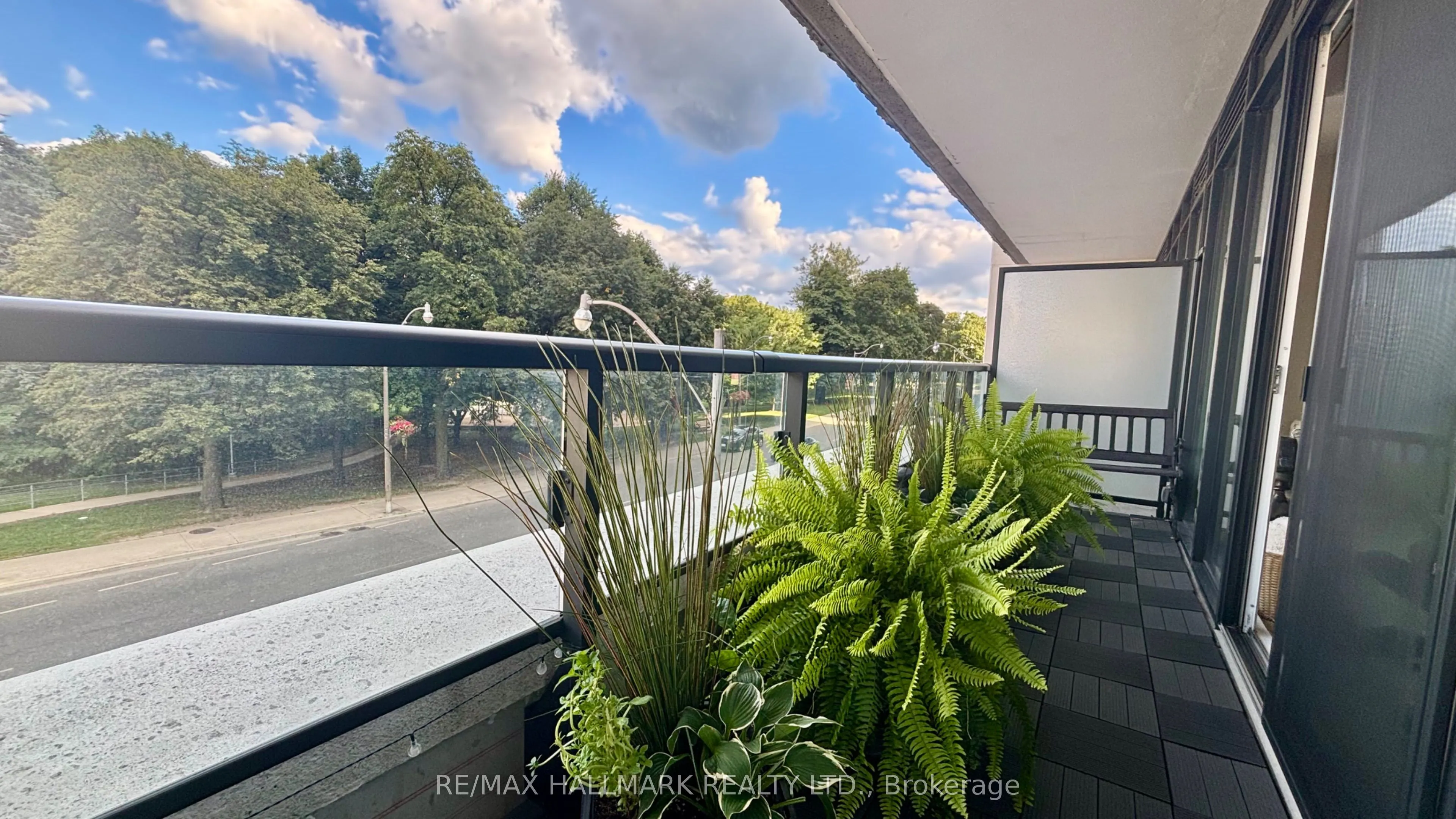 3018 Yonge Street, #205
