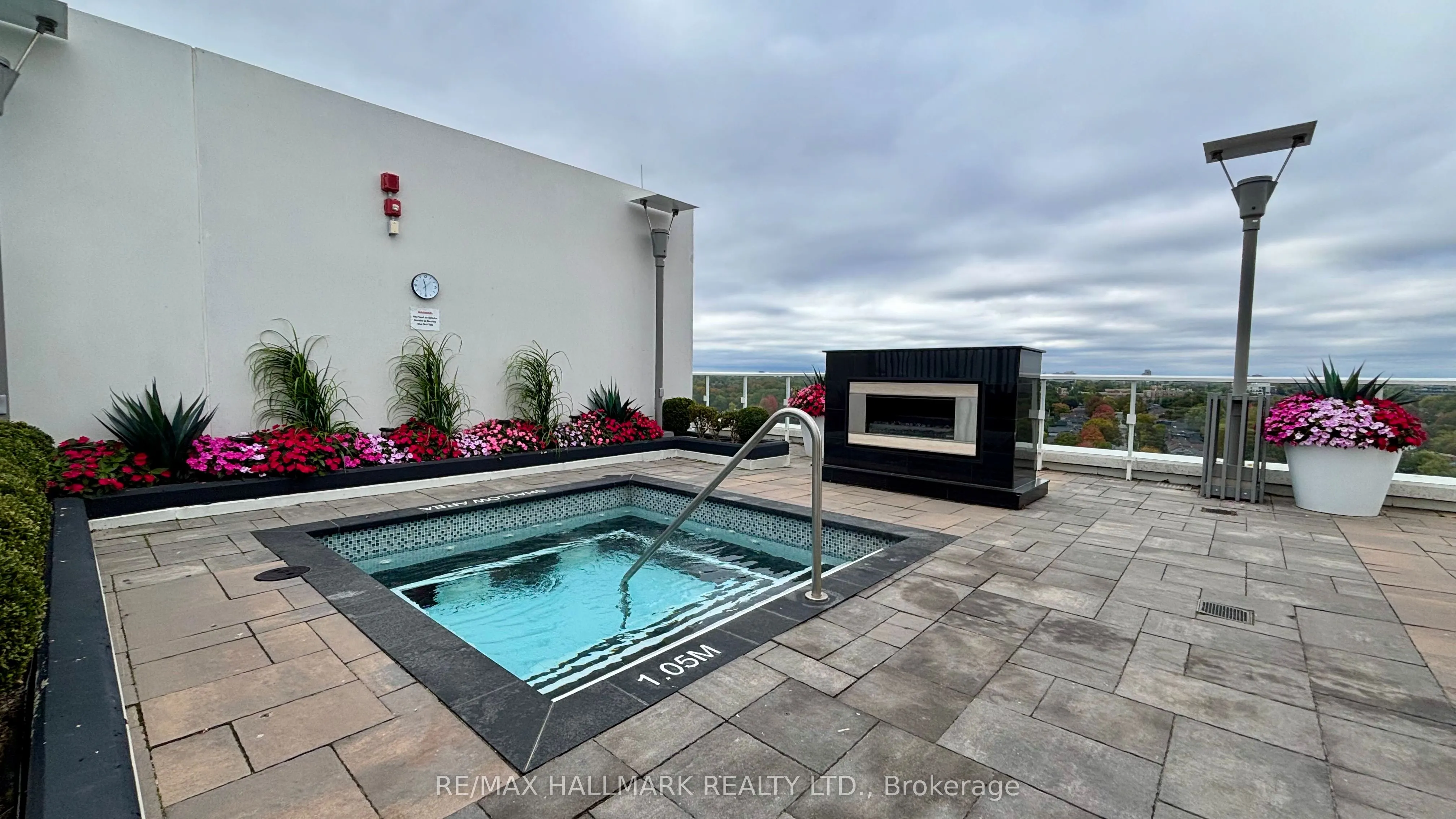 3018 Yonge Street, #205