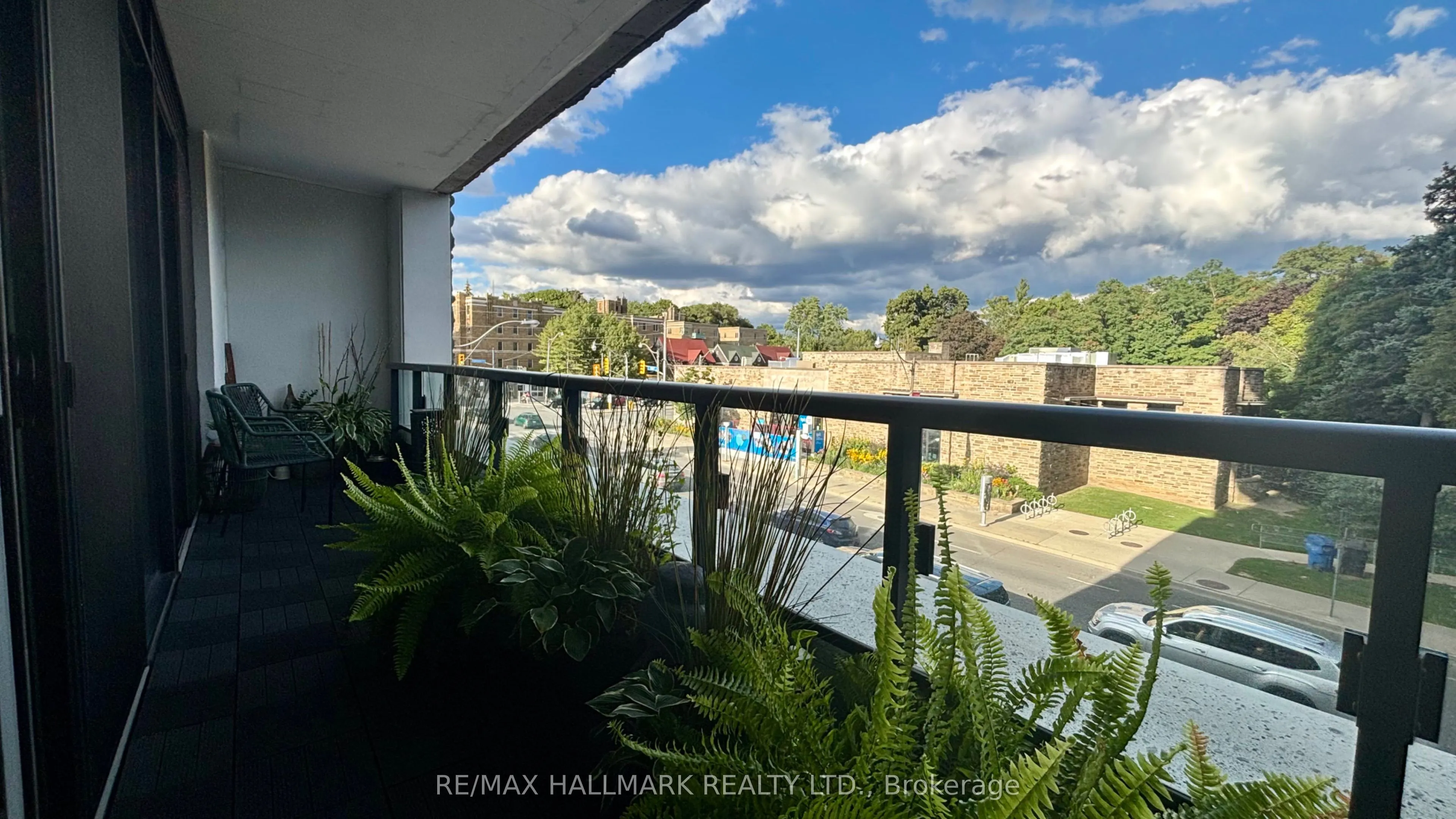 3018 Yonge Street, #205