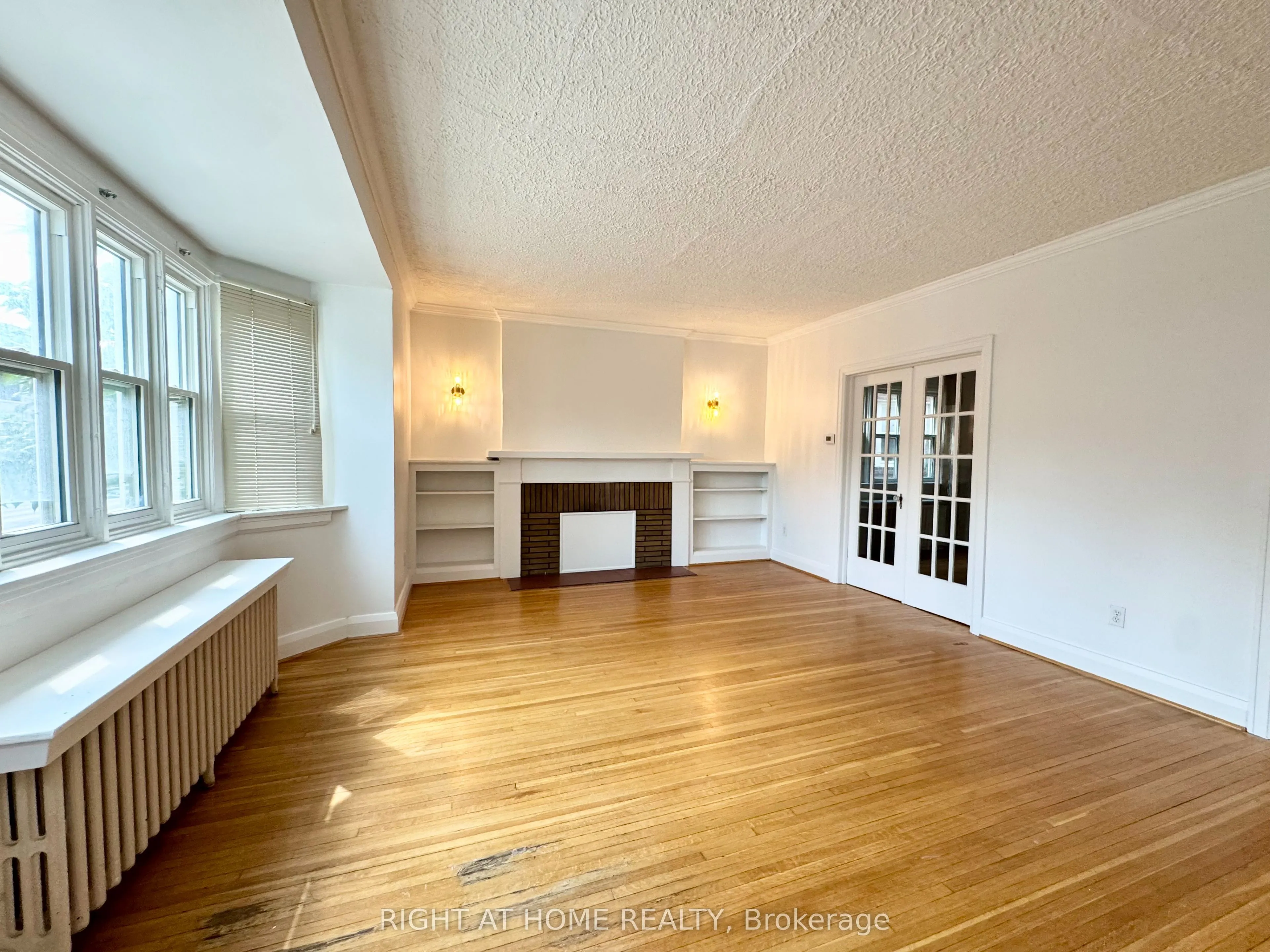 1198 Avenue Road, #Main Apartment
