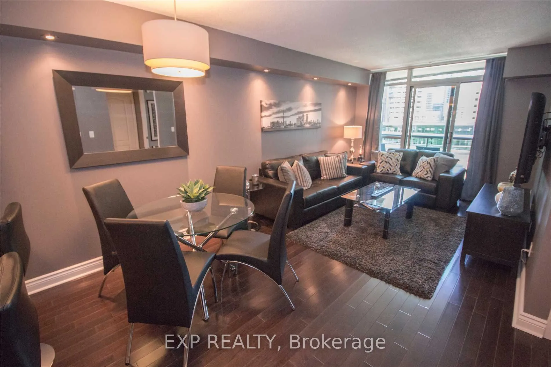 219 Fort York Boulevard, #506