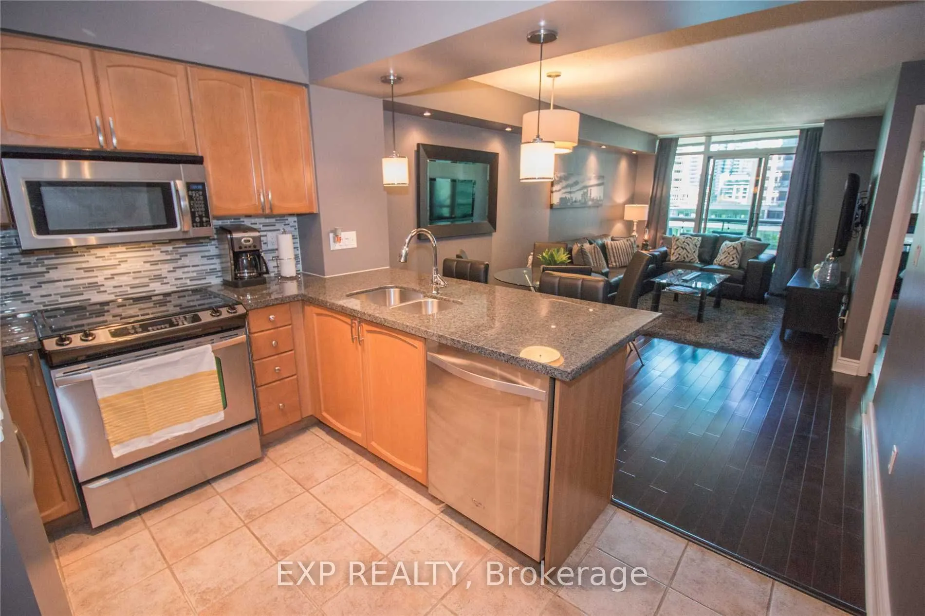 219 Fort York Boulevard, #506
