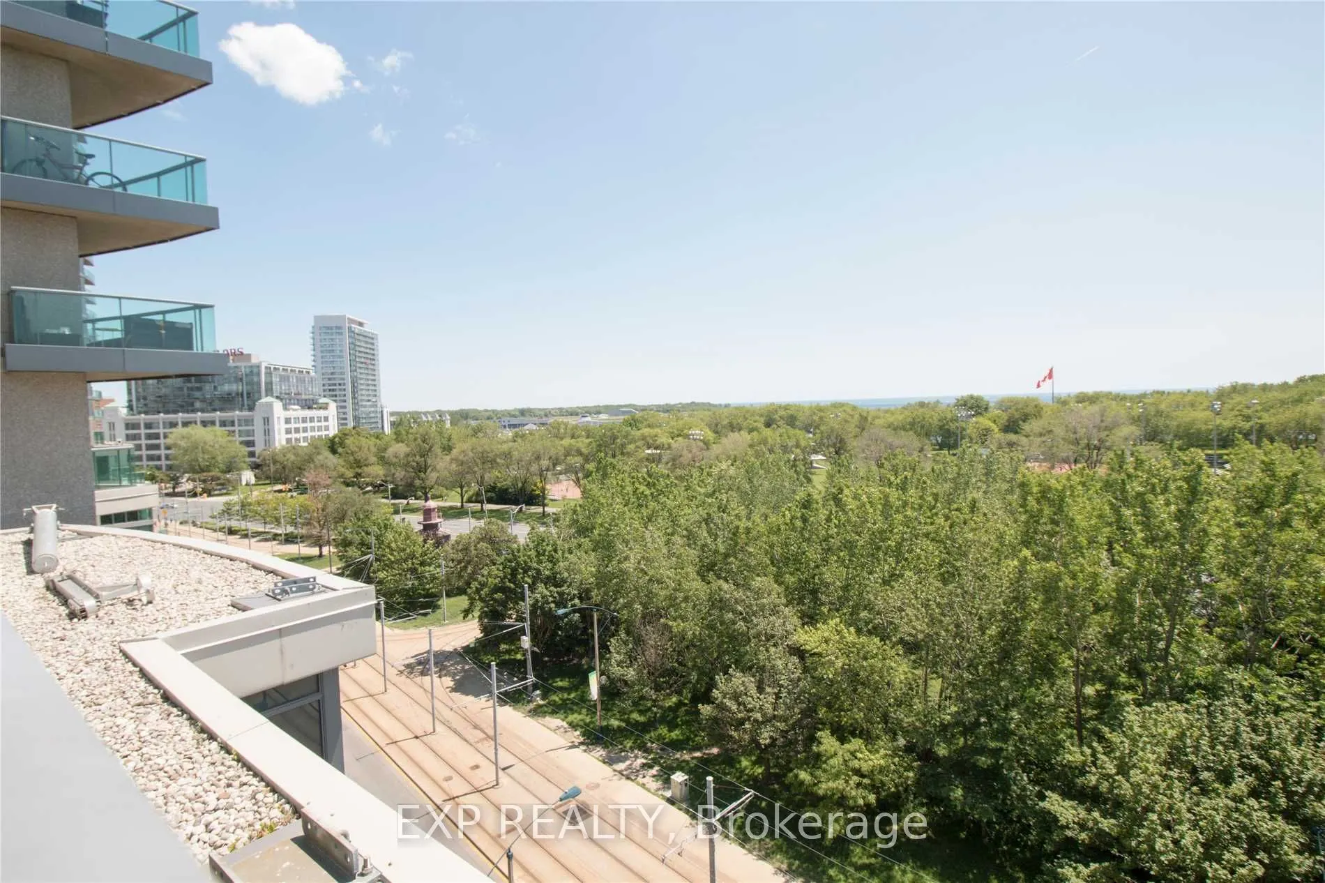 219 Fort York Boulevard, #506