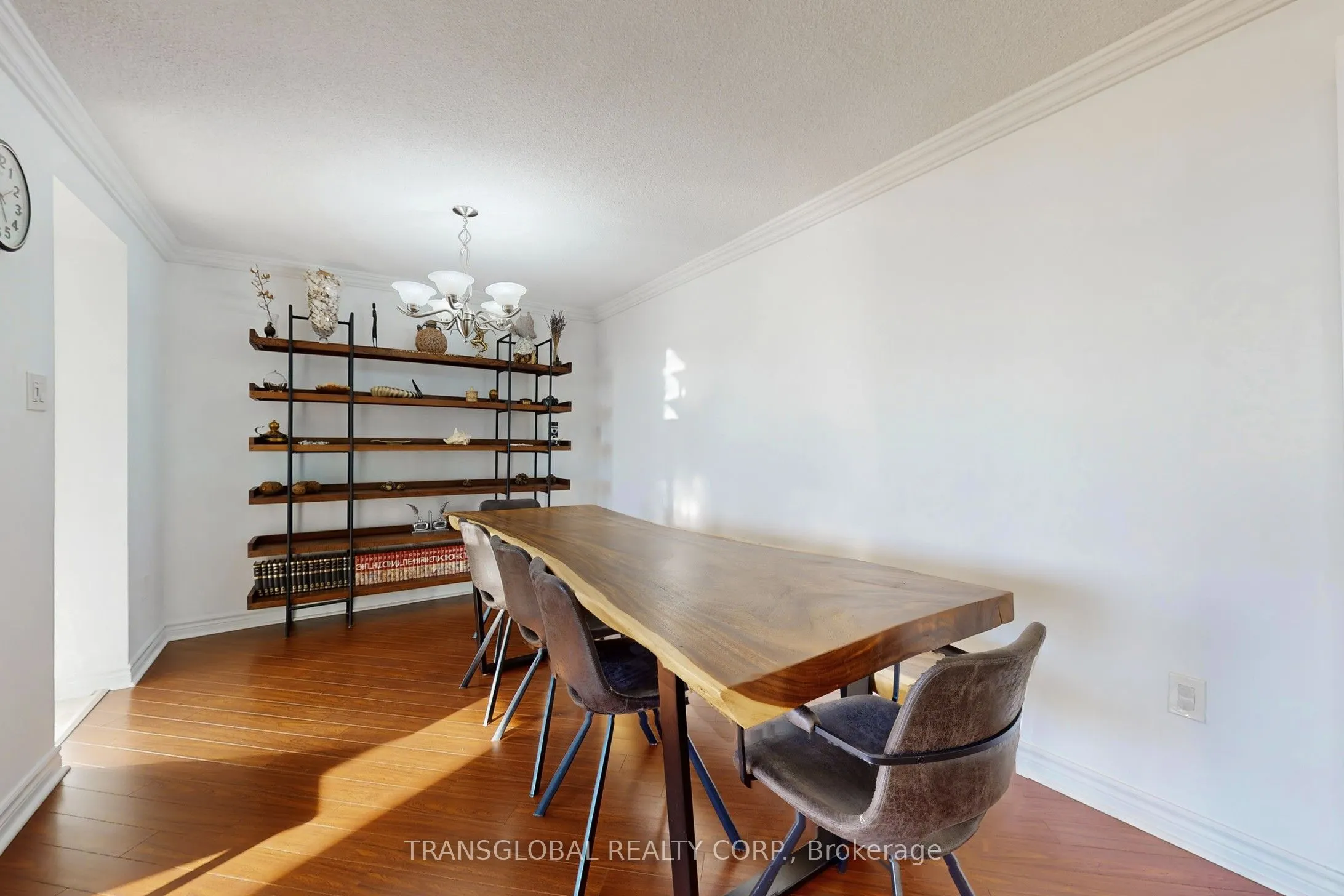 80 Antibes Drive, #2801