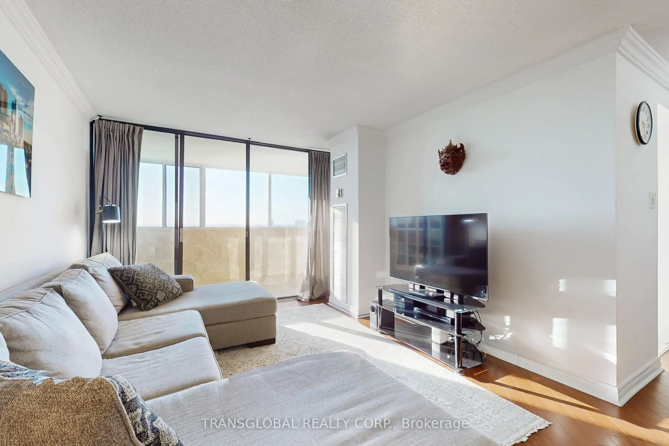 80 Antibes Drive, #2801