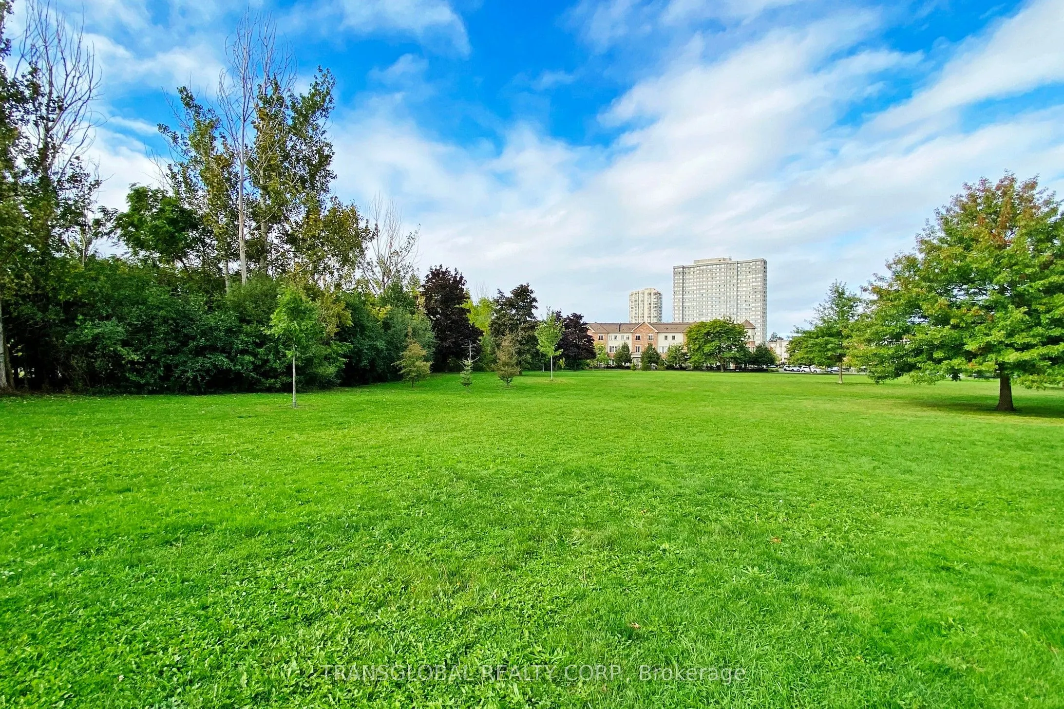 80 Antibes Drive, #2801