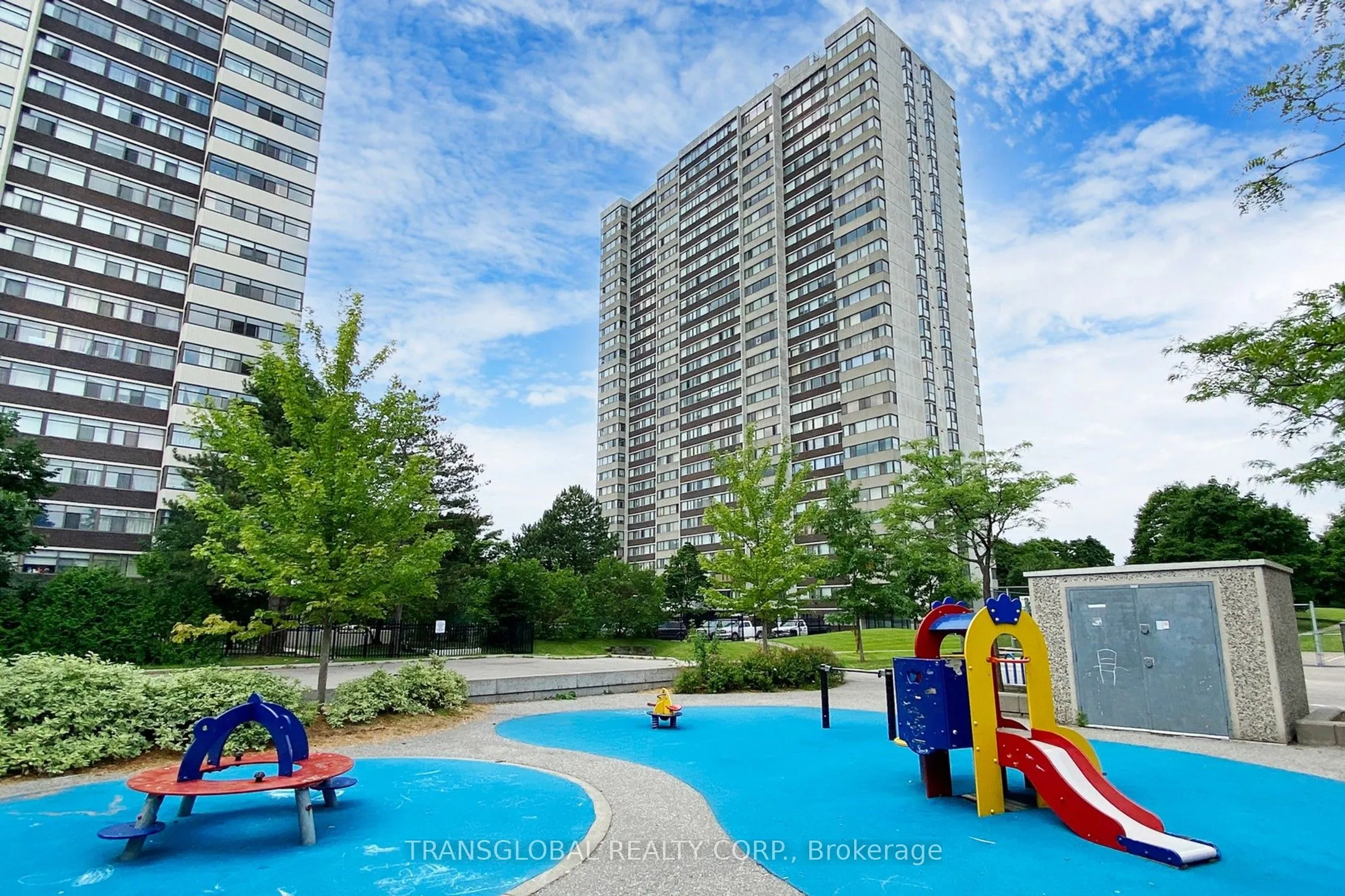 80 Antibes Drive, #2801