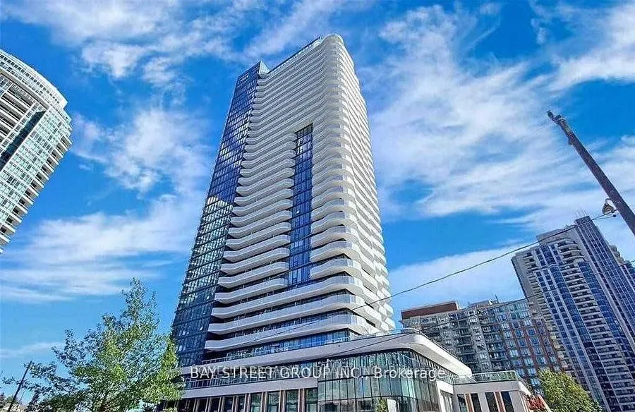 15 Holmes Avenue, #608