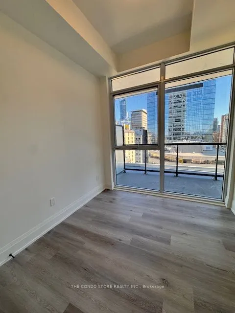 280 Dundas Street W, #1104