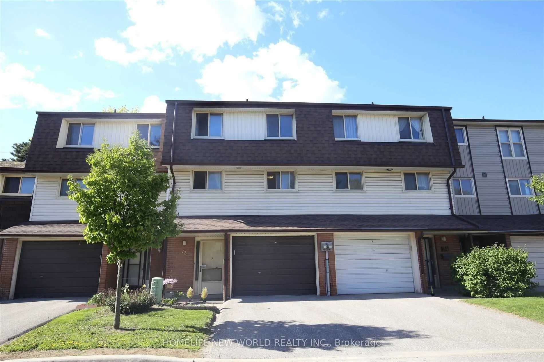 72 Yellow Birchway, #52