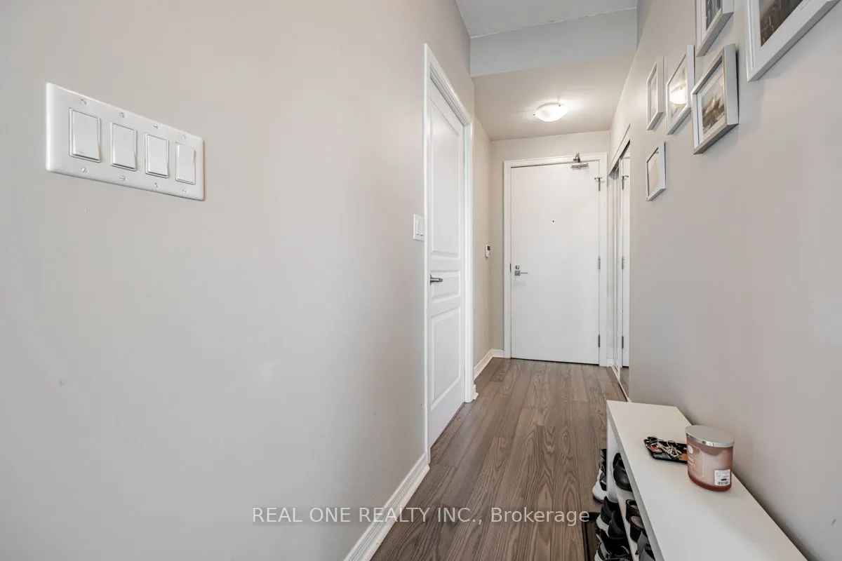 352 Front Street W, #1105