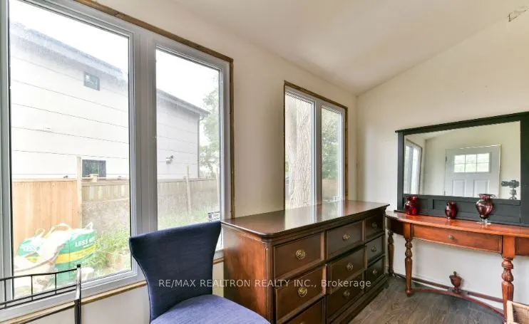 68 Devondale Avenue